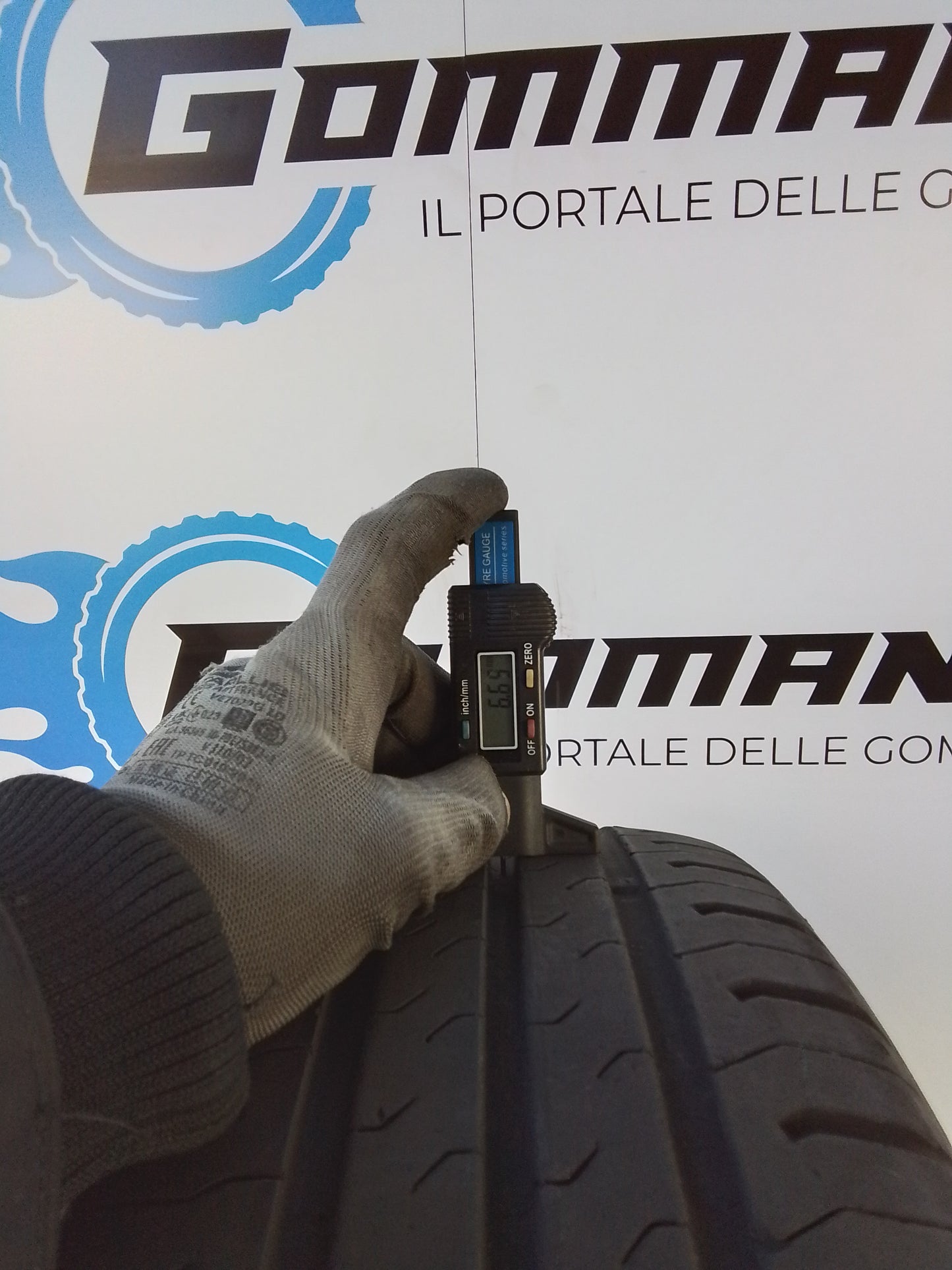 4 Continental ContiEcoContact 5 185 50 16 81H