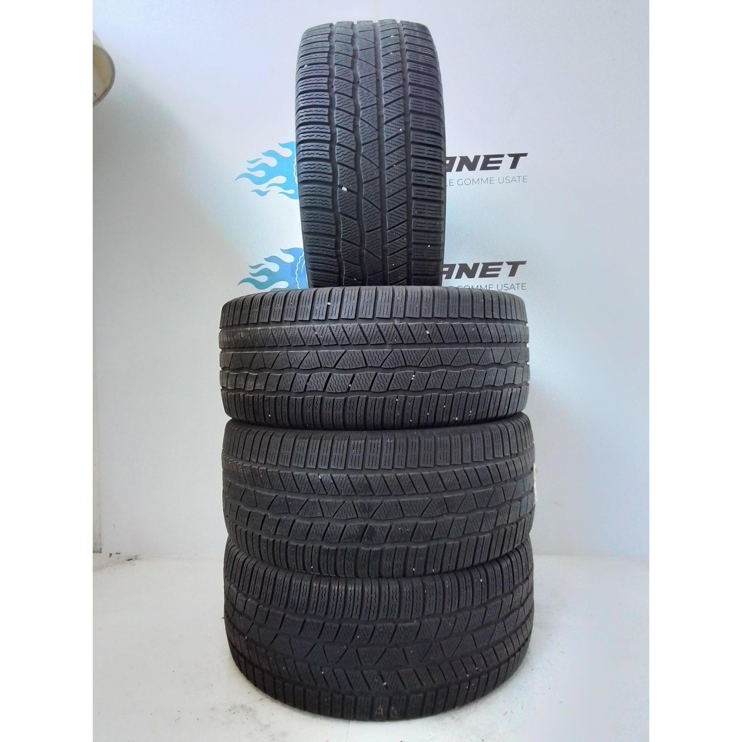 4 Continental 275/40 R22 Cross Contact Winter