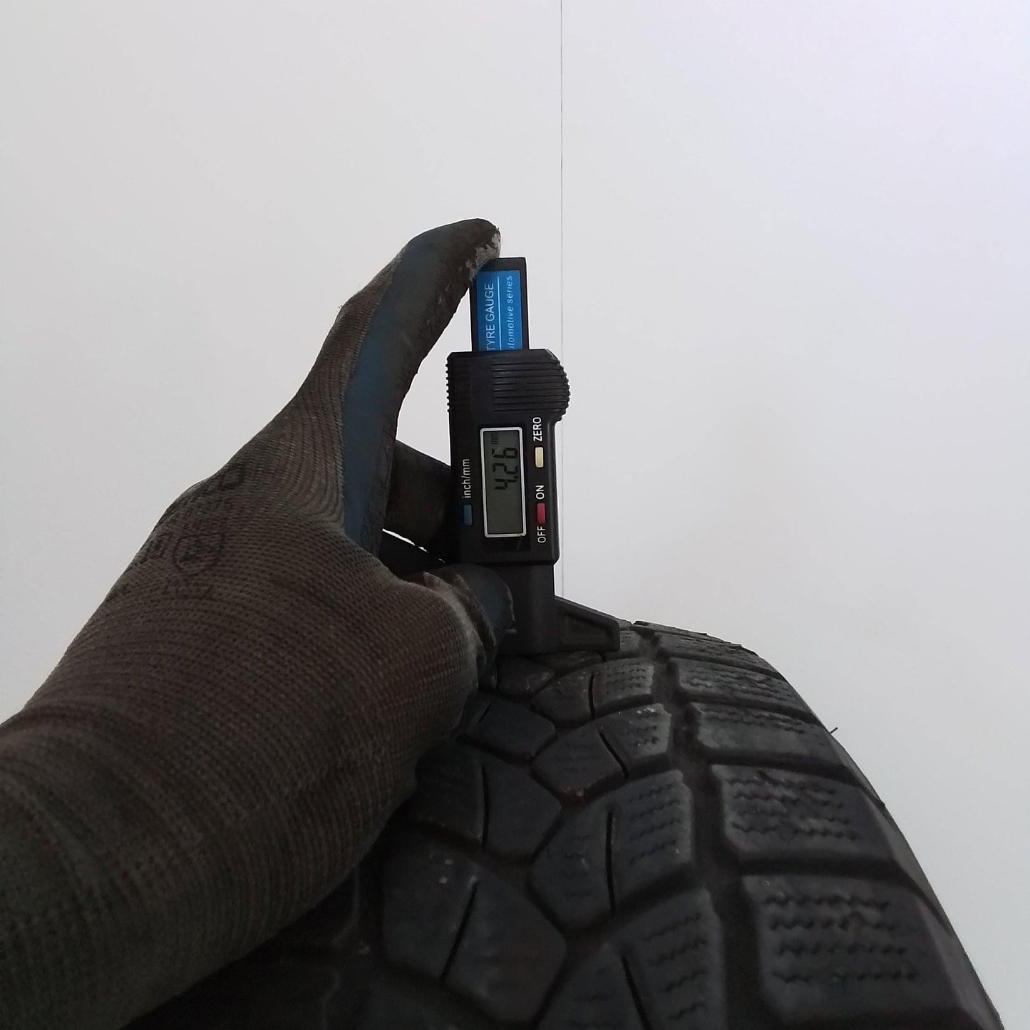 4 Firestone Winterhawk 3 175 65 15 84T M+S