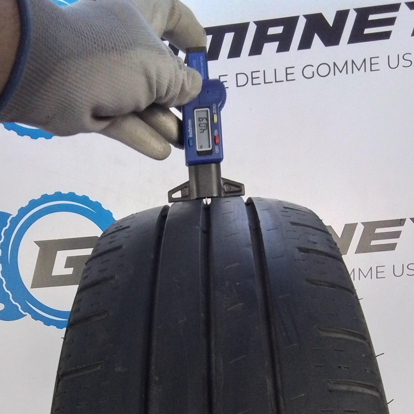 4 Hankook 175/70 R14 Vantra LT 95/93T