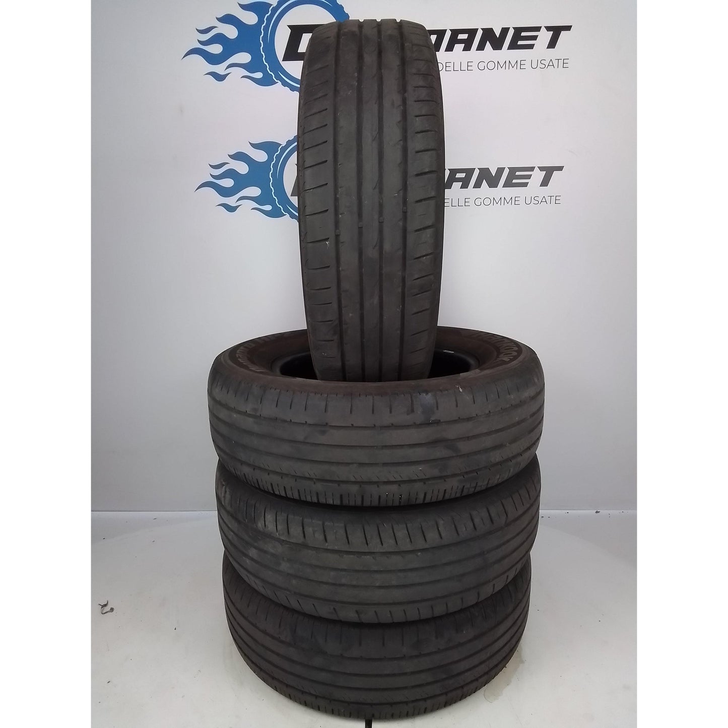 4 Hankook Dynapro Hp2 215 70 16 100H