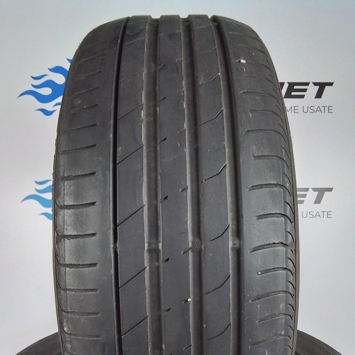 4 Nexen Nfera Su1 225 55 17 101W