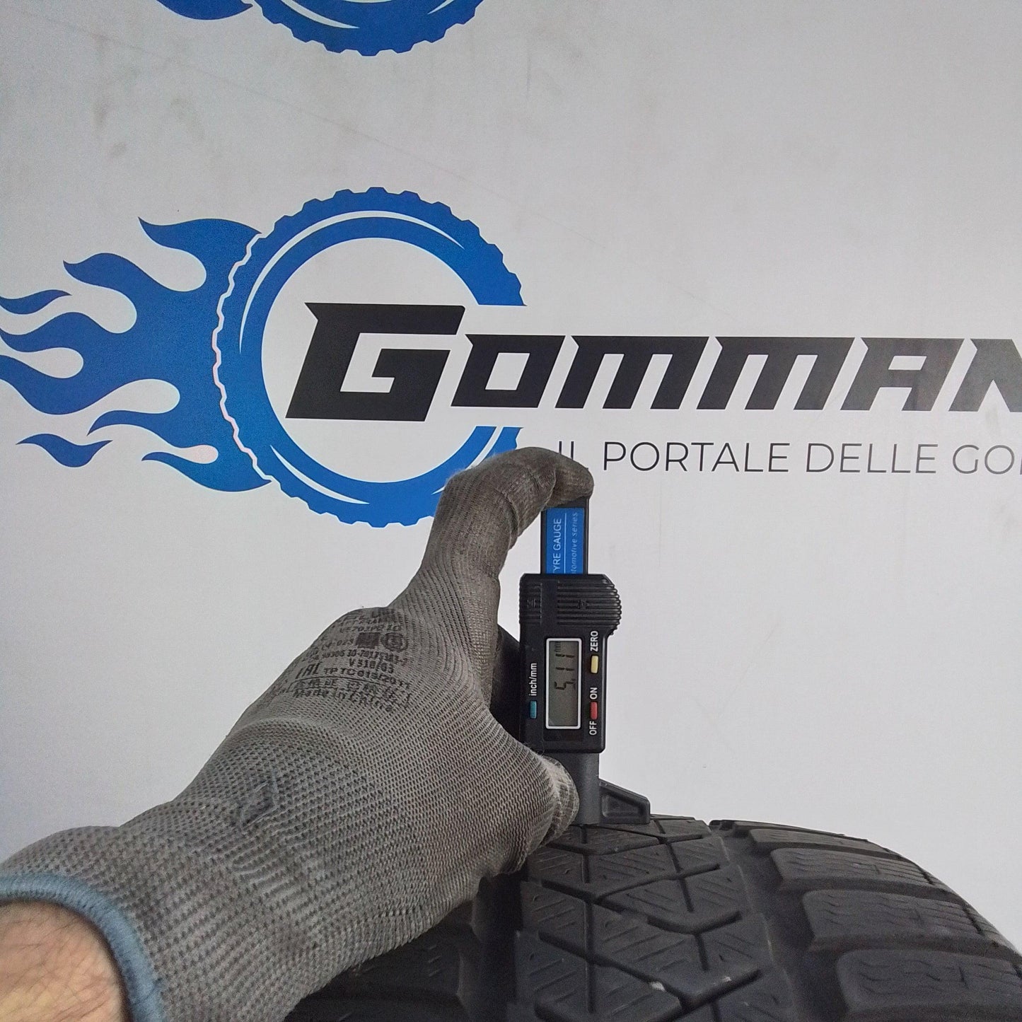 4 Pirelli 225/45 R17 Sottozero 3 Winter 94H M+S