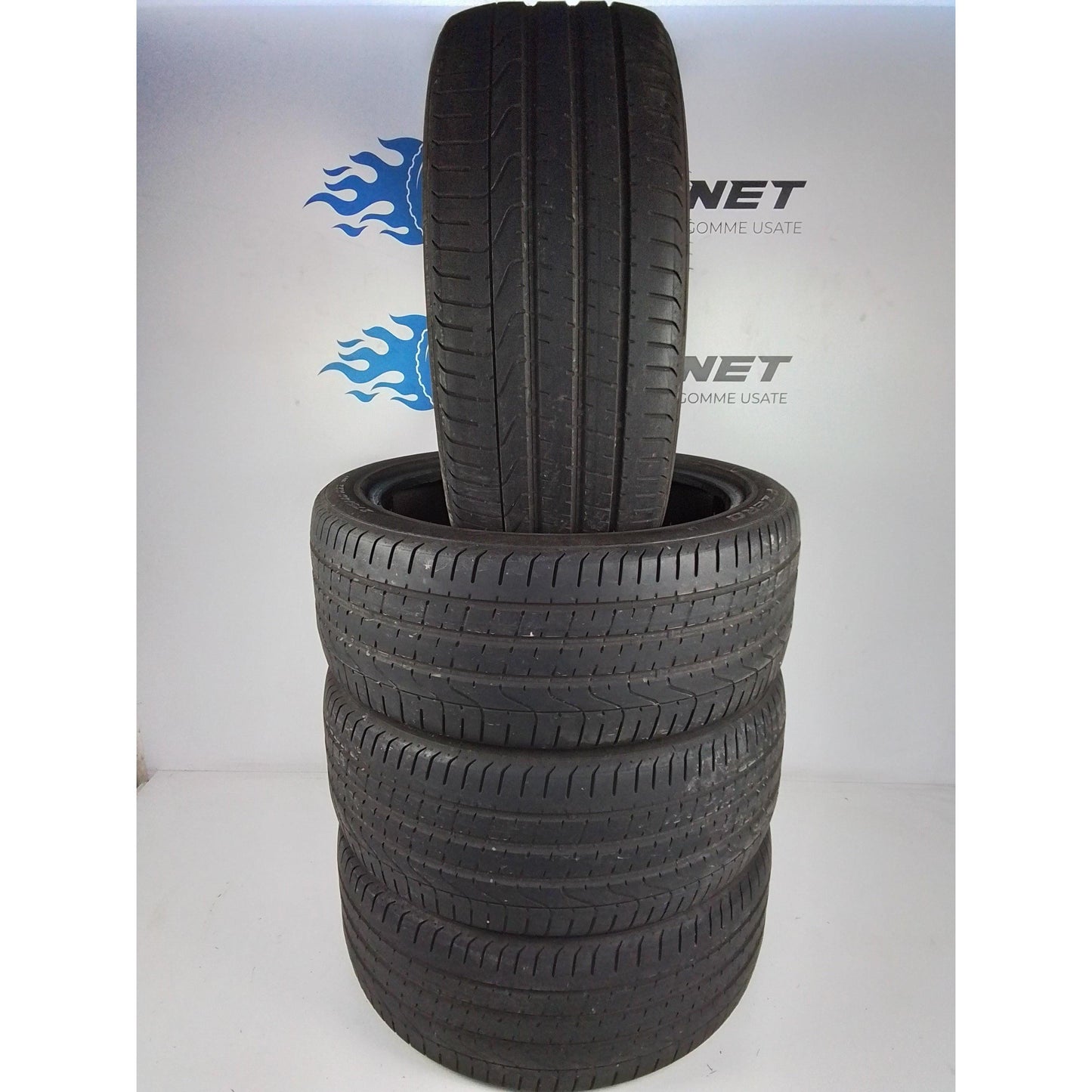 4 Pirelli 255/40 R19 PZero 100Y