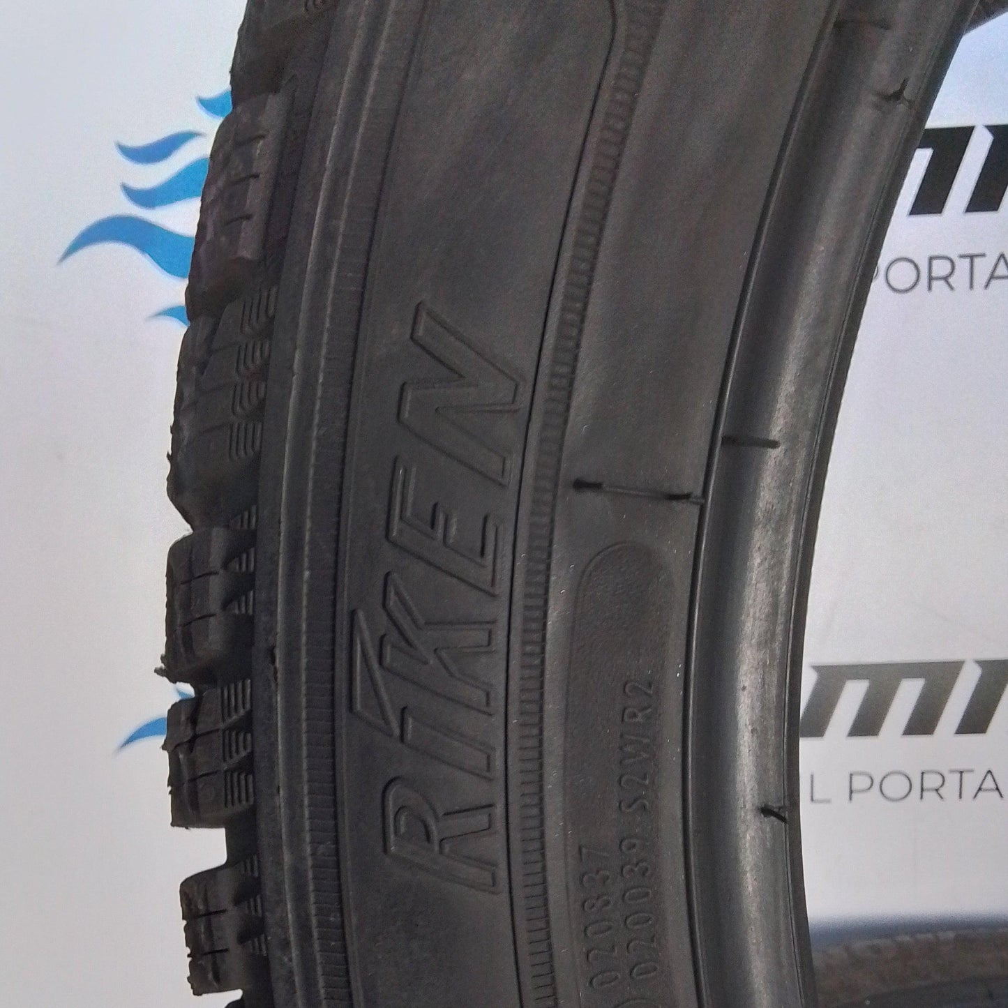 4 Riken 275/40 R20 SUV Snow M+S XL