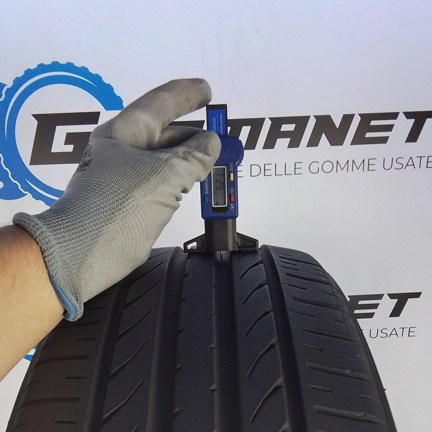 4 Toyo 215/50 R18 Proxes R40 92V - Gomme Usate