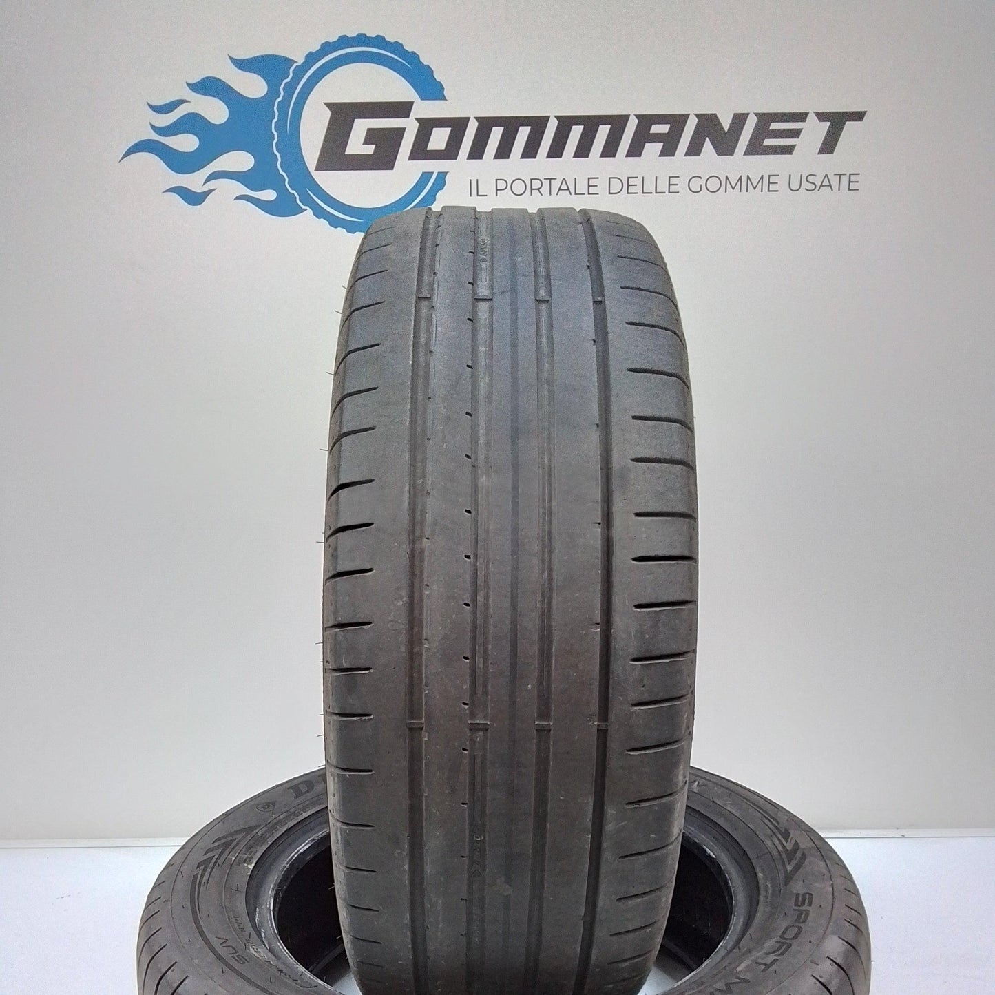 2 Dunlop SportMaxx Suv 235 55 18 100 V