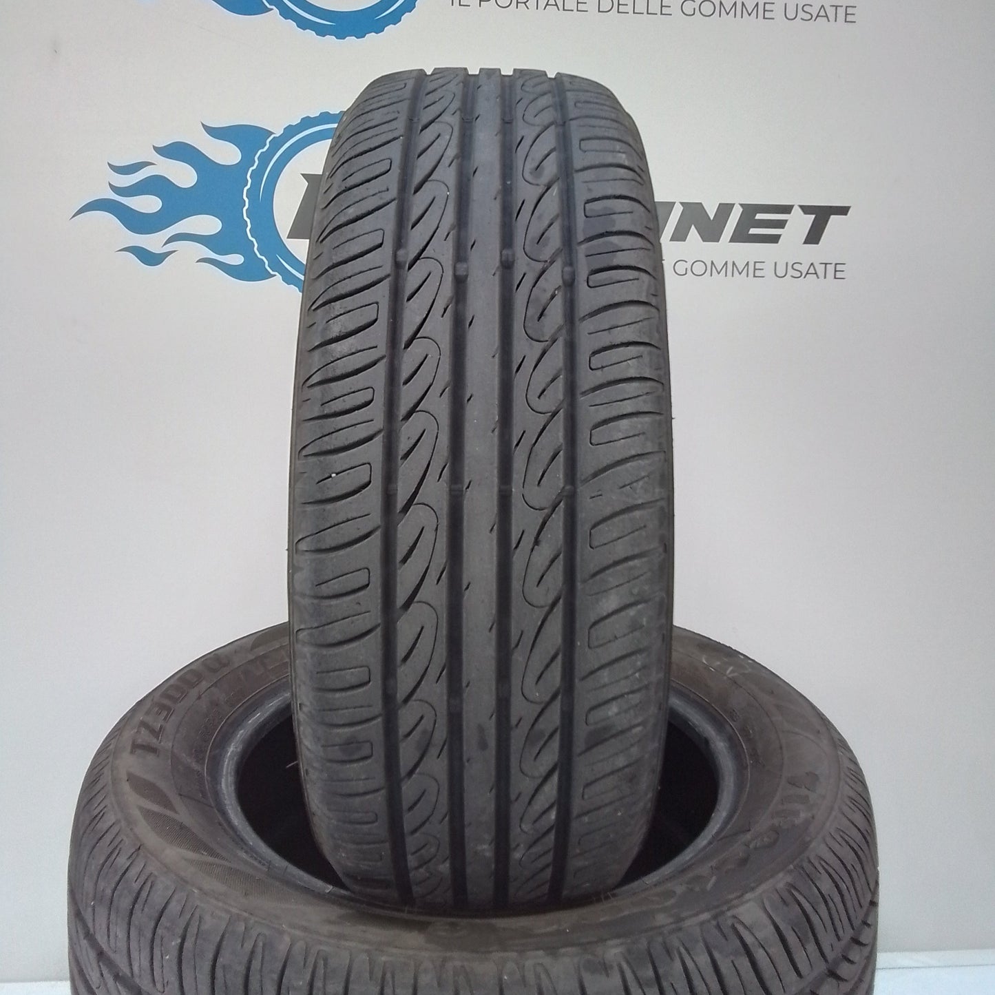 2 Firestone Tz 300 A 195 60 16 89V