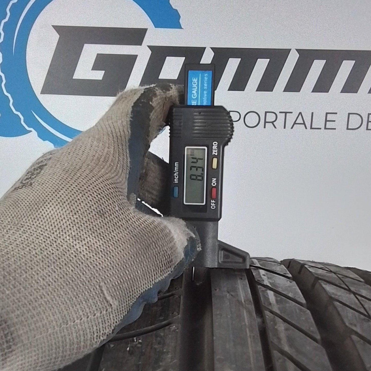 2 Goodyear Eagle F1 265 40 20 104Y