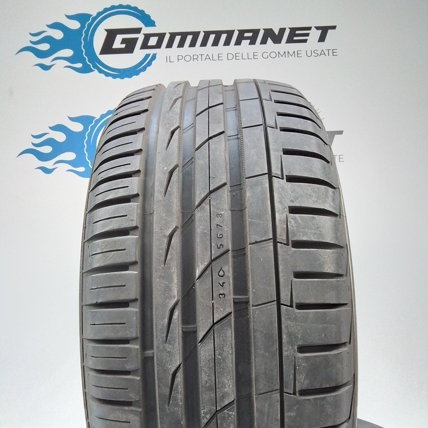 2 Nokian ZLine 225 50 19 107W