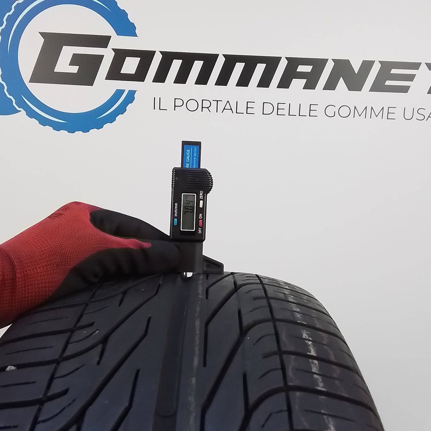 2 Pirelli P6000 235 50 17 96Y
