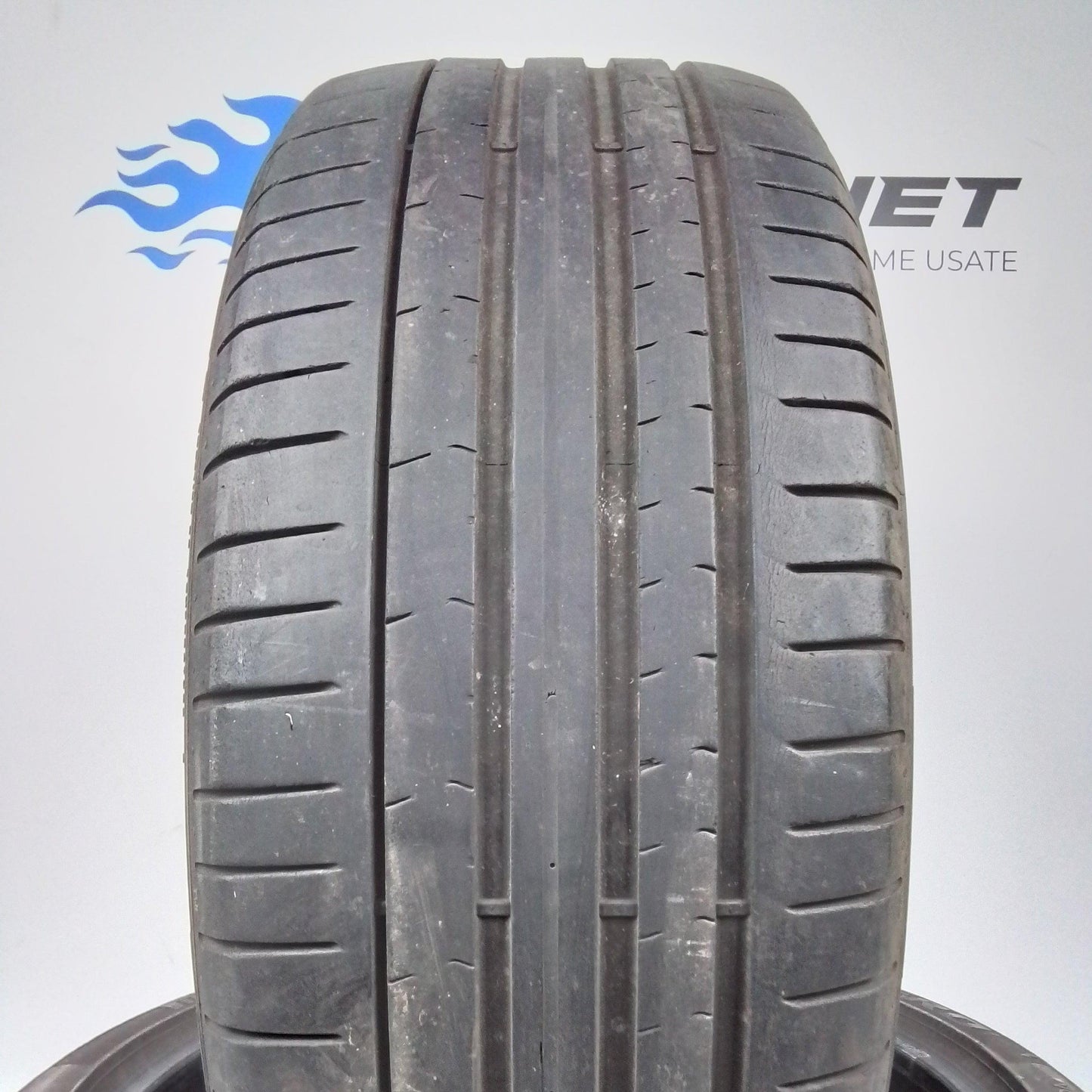 2 Pirelli Pzero 245 40 21 100V