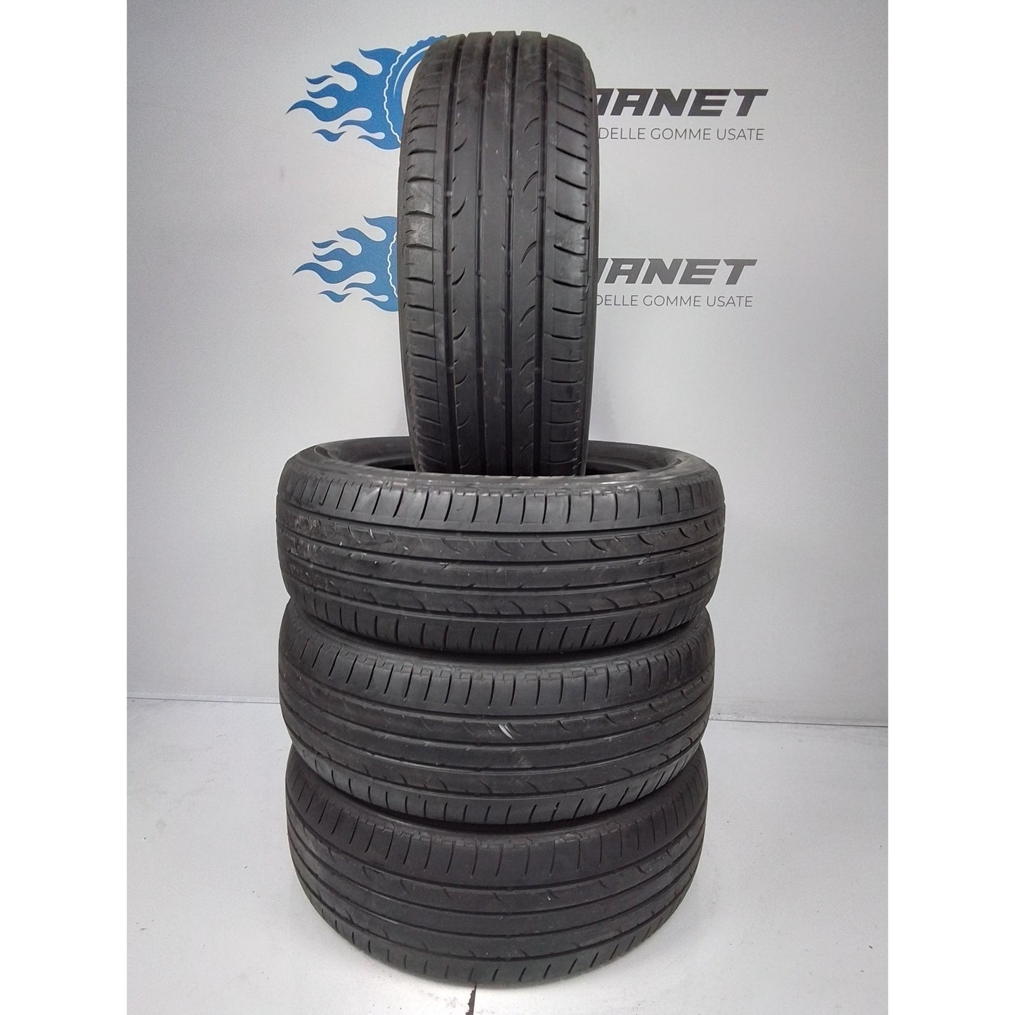 4 Bridgestone Dueler HP sport 225 55 18 98H