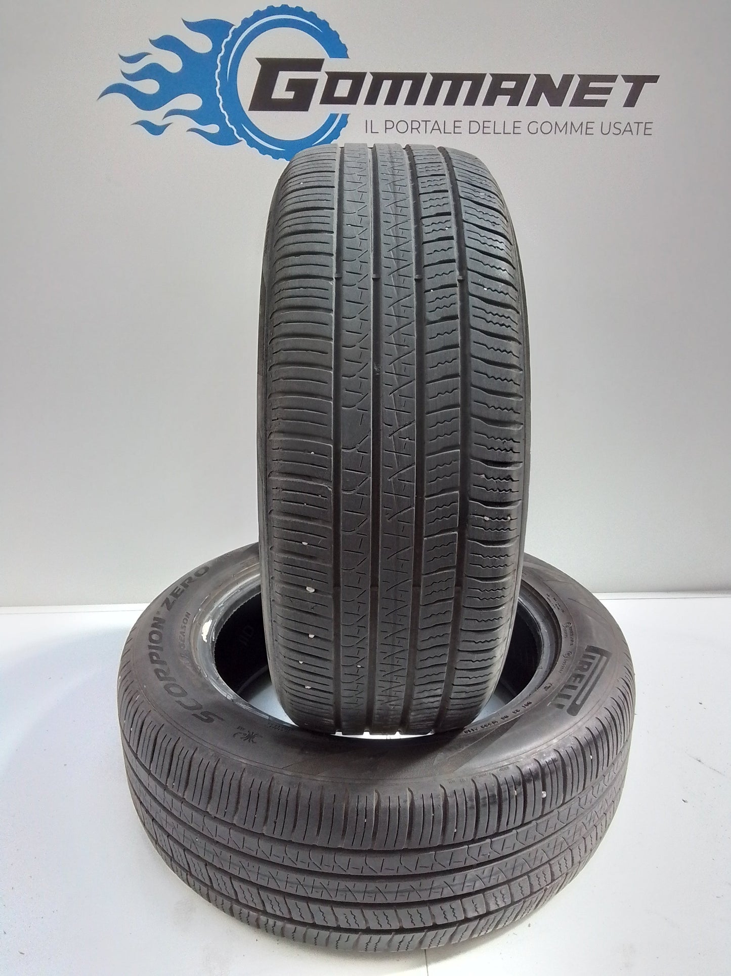 2 Pirelli Scorpion Zero All Season 235 50 20 104W