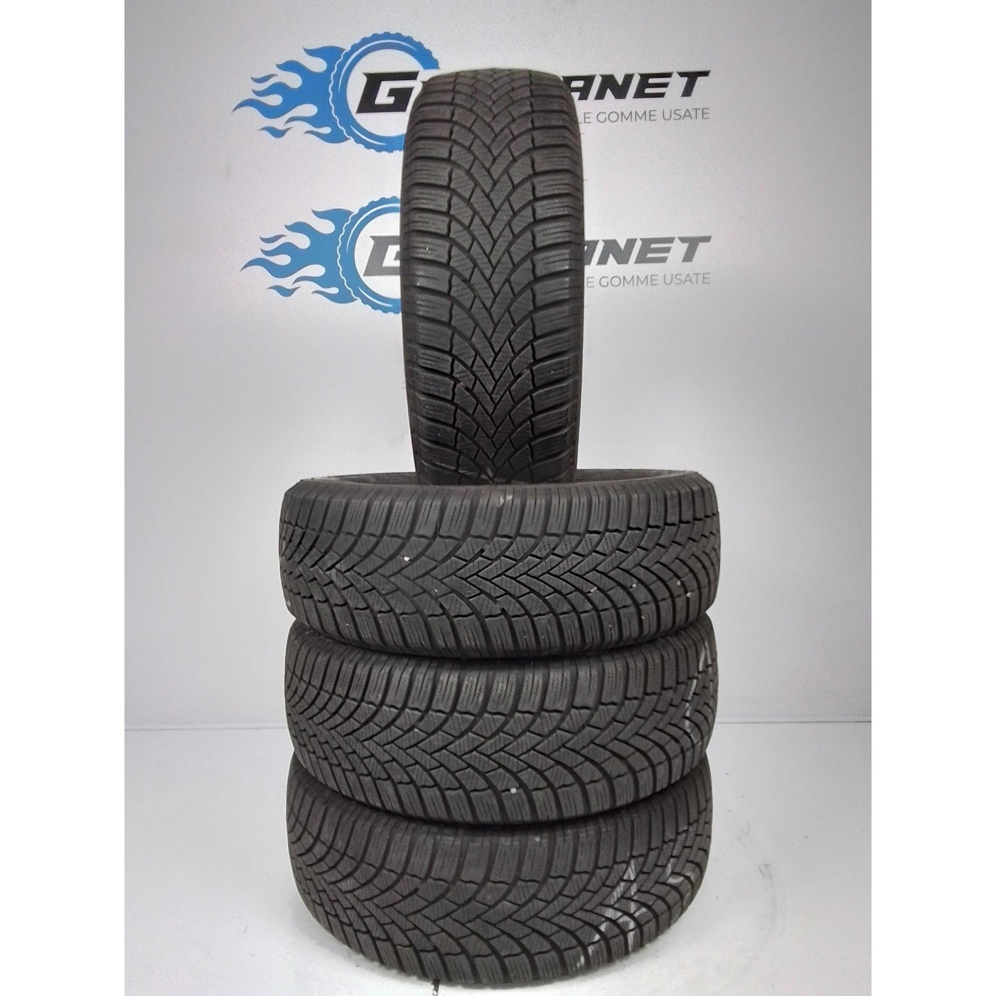 4 Bridgestone 225/45 R17 Blizzak LM005 94V M+S XL