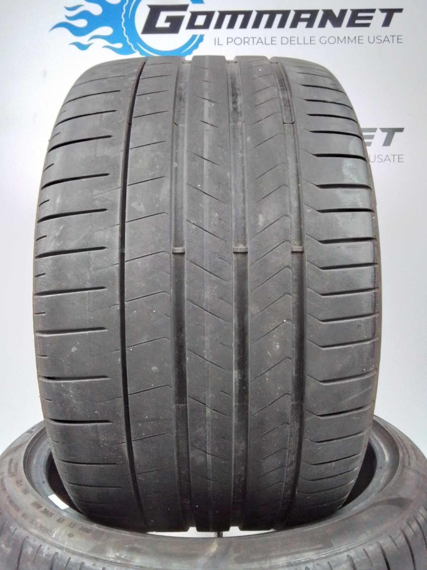 2 Pirelli Pzero 305 30 21 100Y