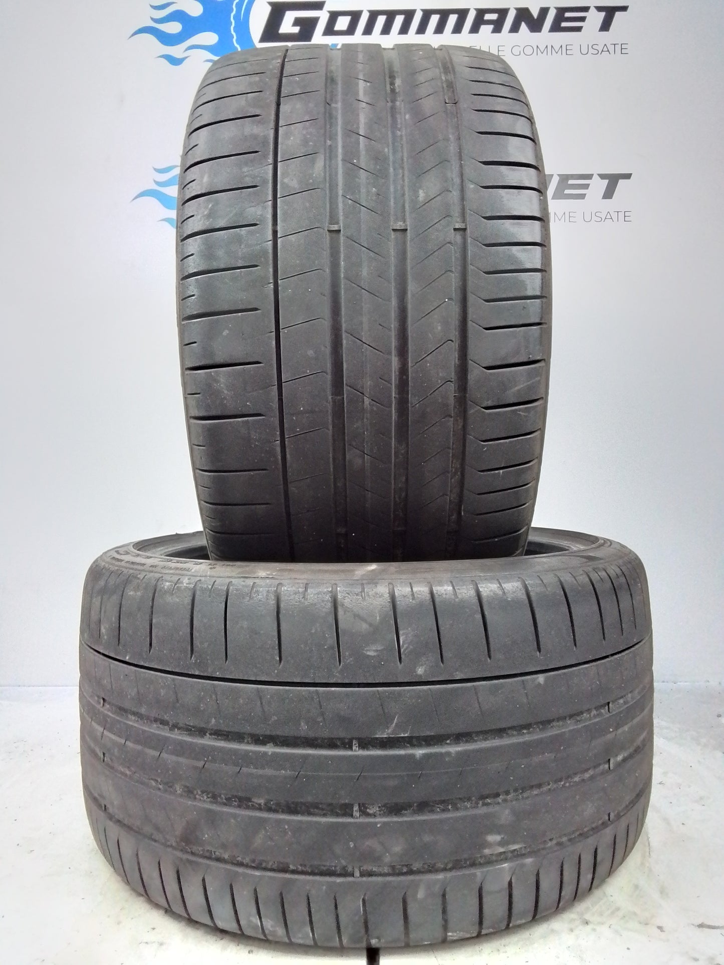 2 Pirelli Pzero 305 30 21 100Y