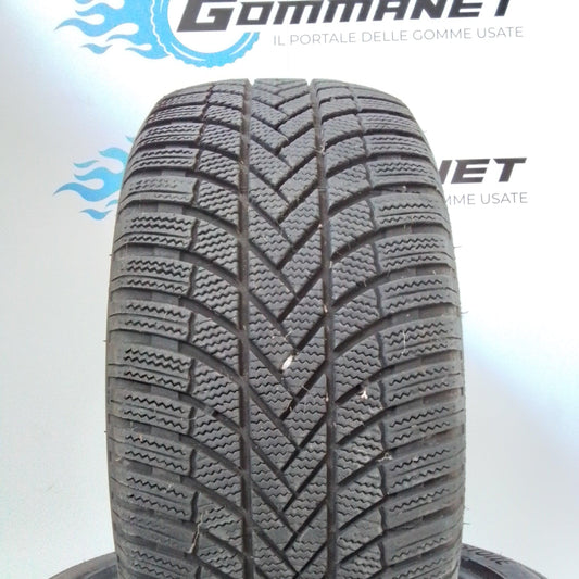 4 Bridgestone 245/45 R18 Blizzak Lm005