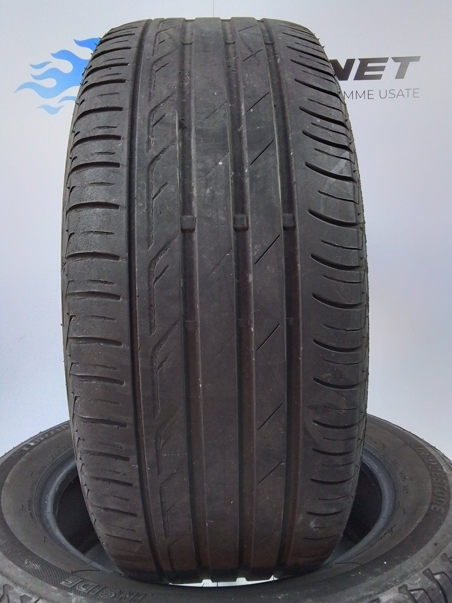 2 Bridgestone Turanza T001 225 55 18 98V