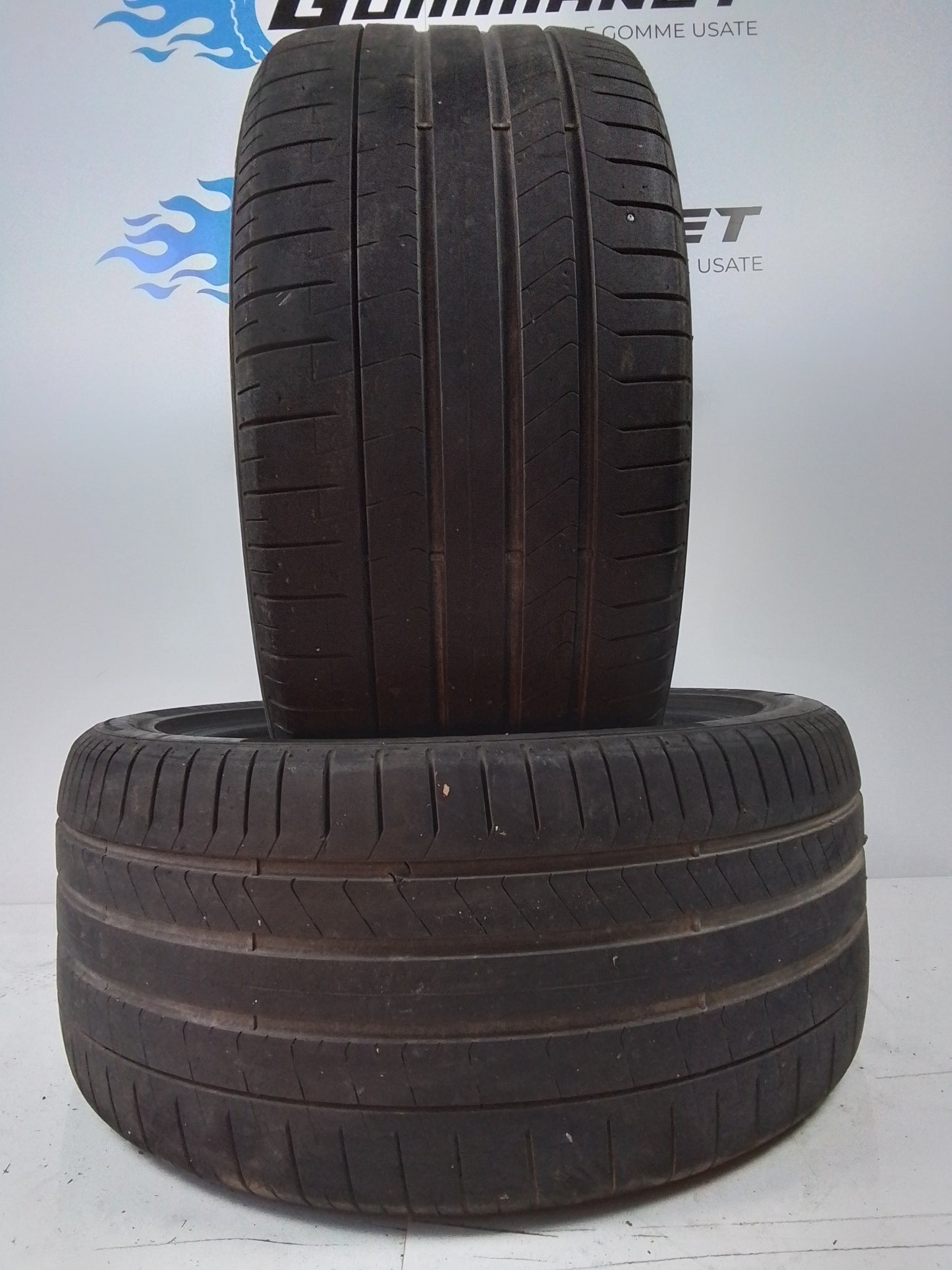 2 Pirelli P Zero 315 35 21 111Y