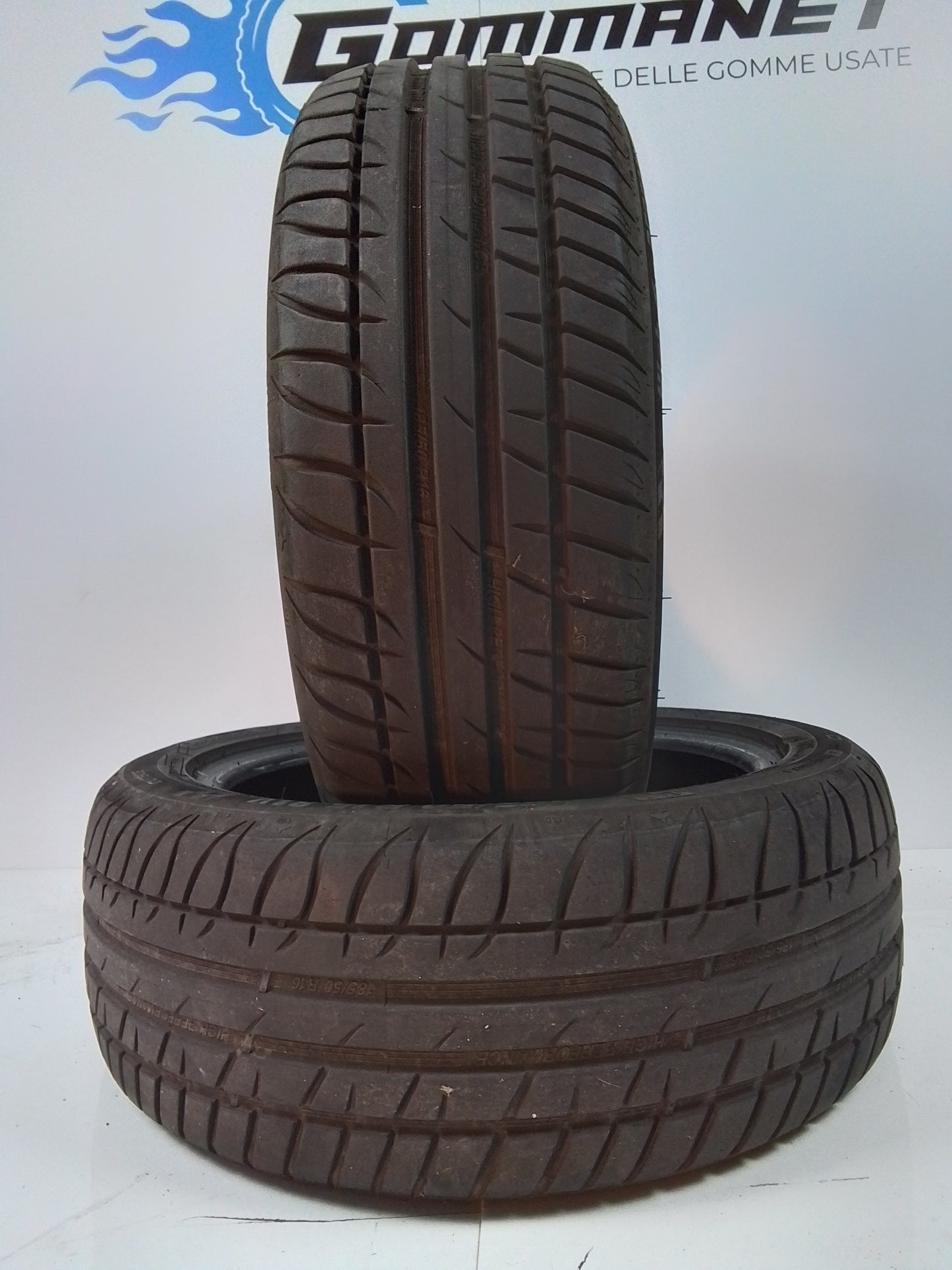 2 Taurus high Performance (Michelin) 185 50 16 81V