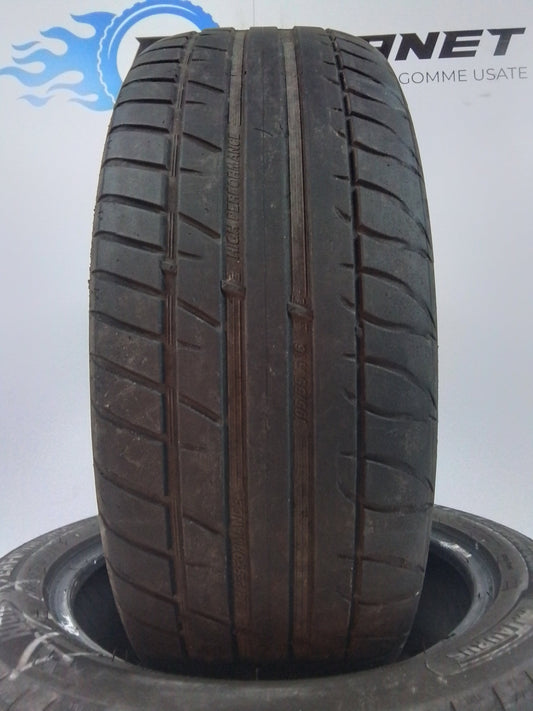 2 Taurus high Performance (Michelin) 185 60 15 88H