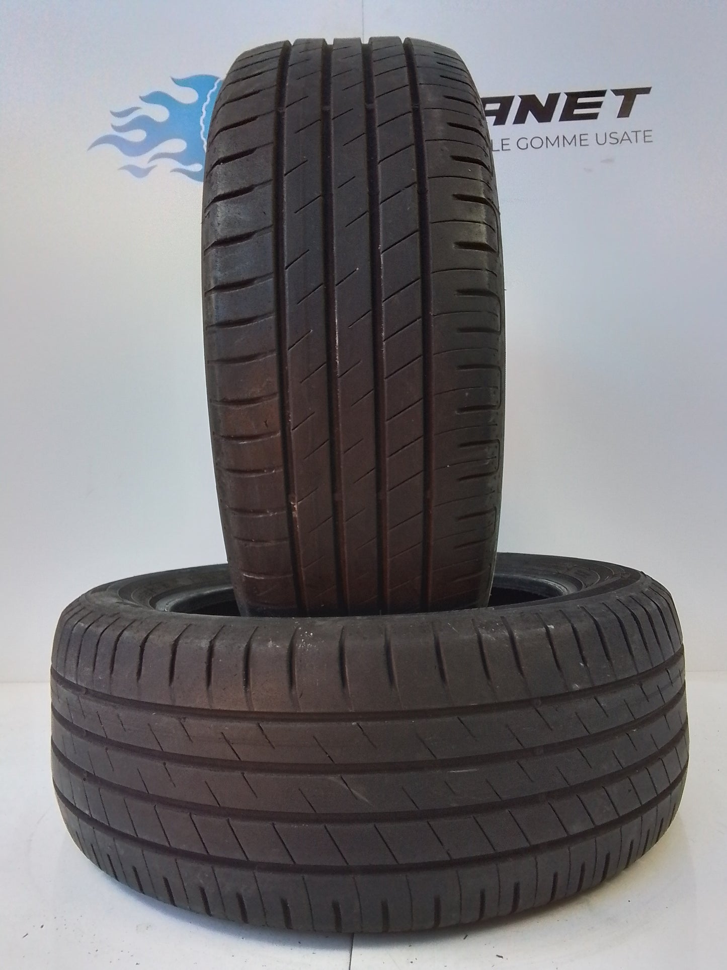 2 Goodyear Efficentgrip 215 55 18 95H