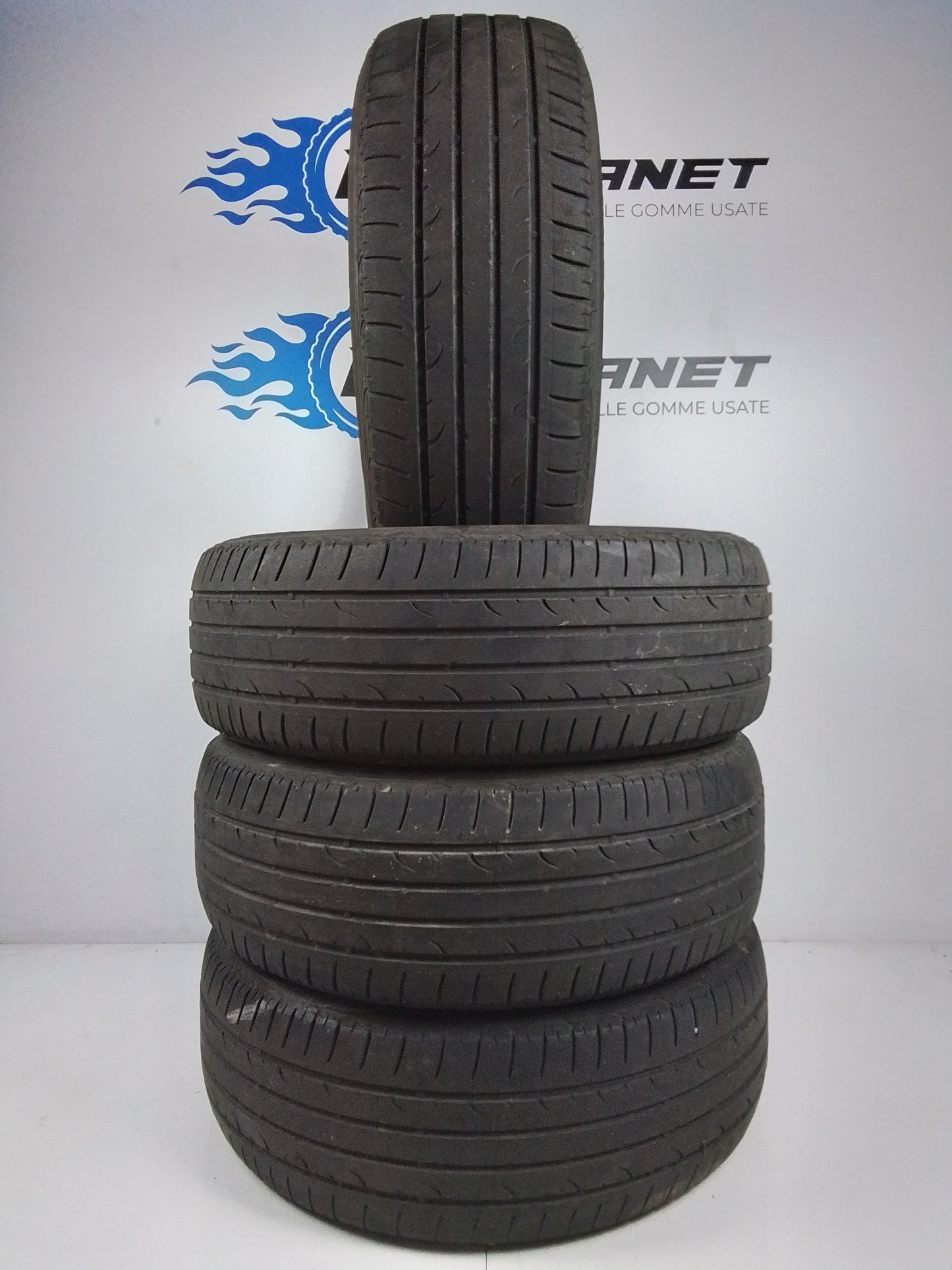 4 Bridgestone Dueler Hp Sport 225 55 18 98H