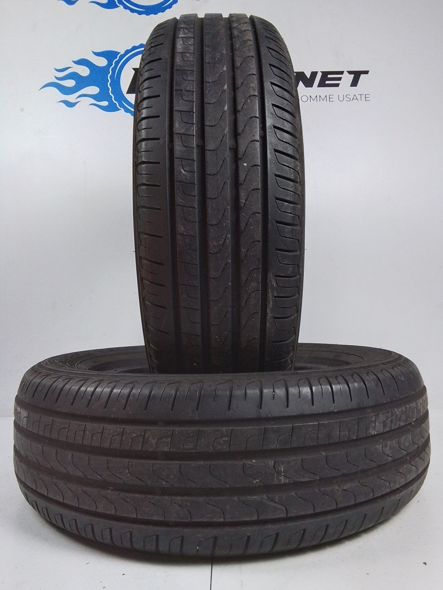 2 Pirelli Scorpion verde 215 65 17 99V