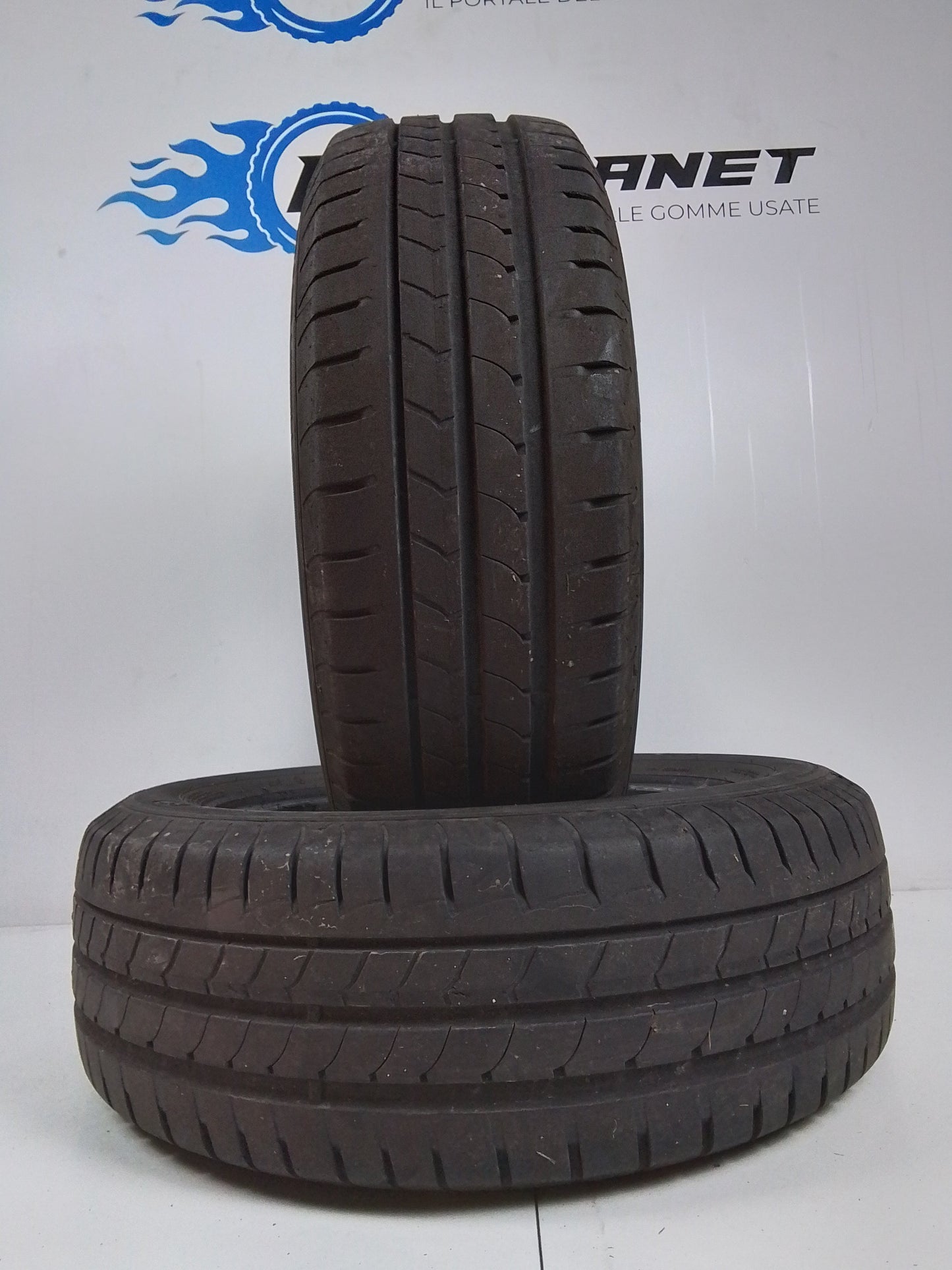 2 Goodyear Efficentgrip Performance 2 195 60 16 89H