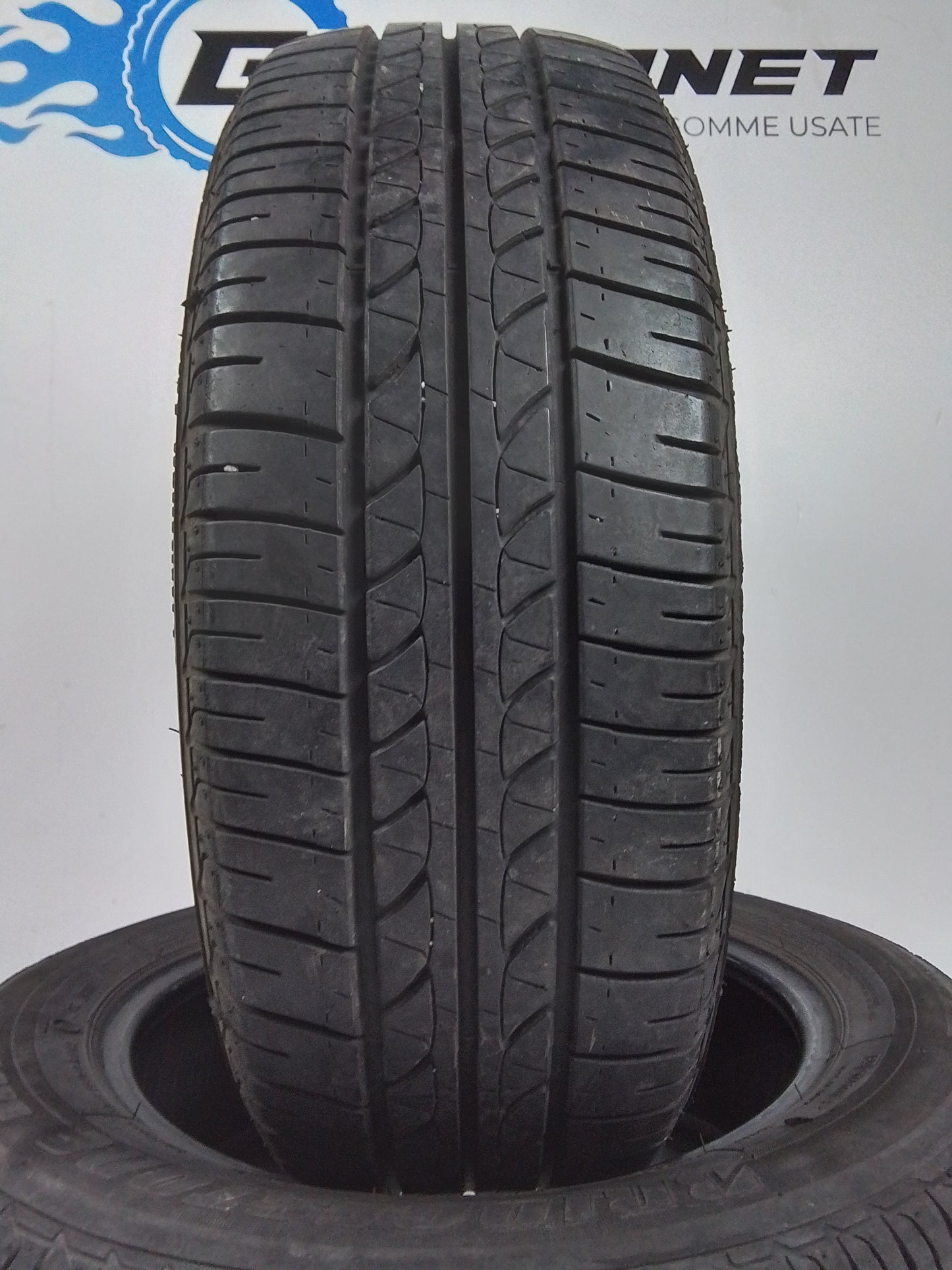 2 Bridgestone B250 175 65 15 84T