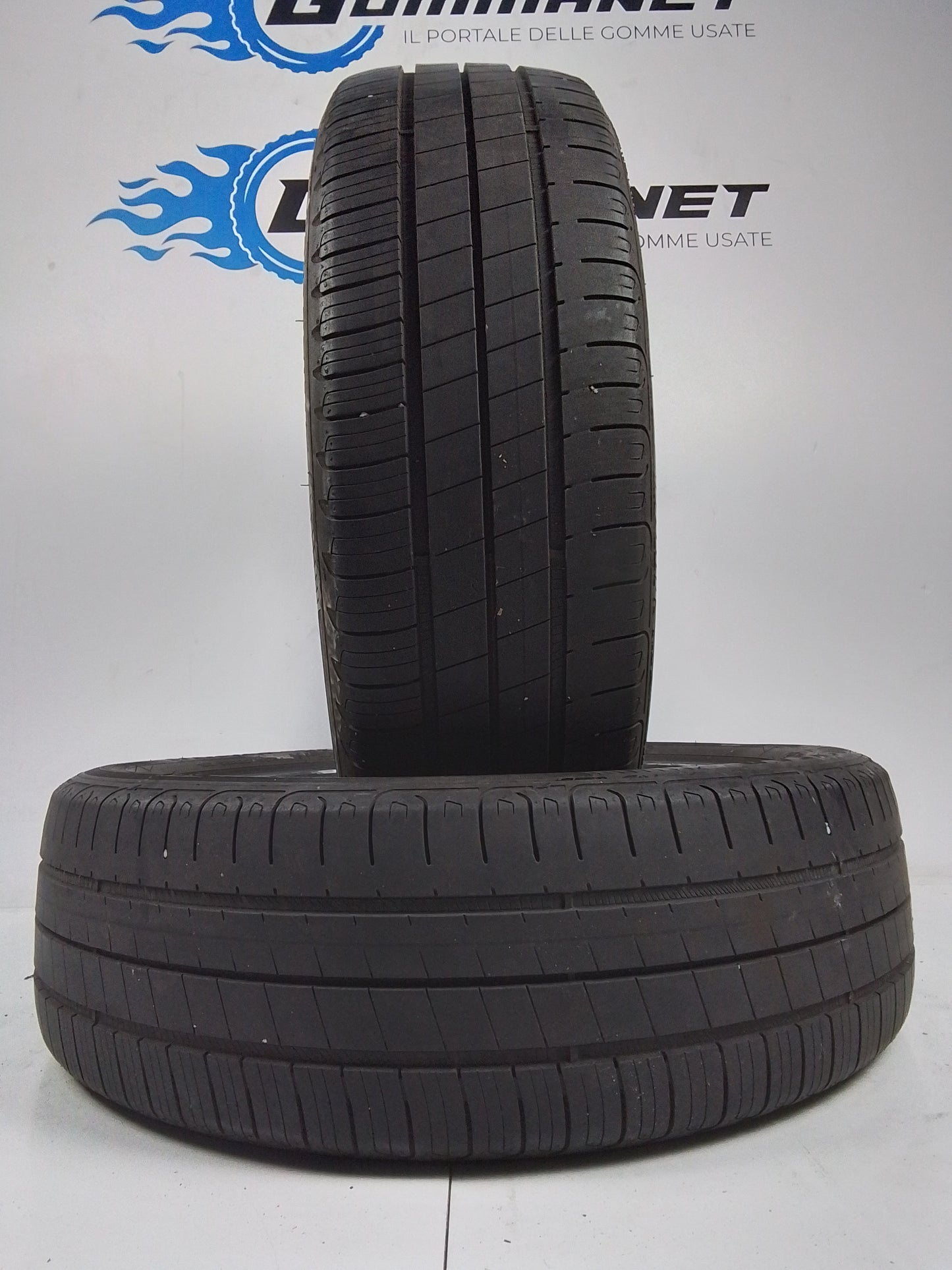 2 Goodyear Efficentgrip Performance 175 65 14 86T