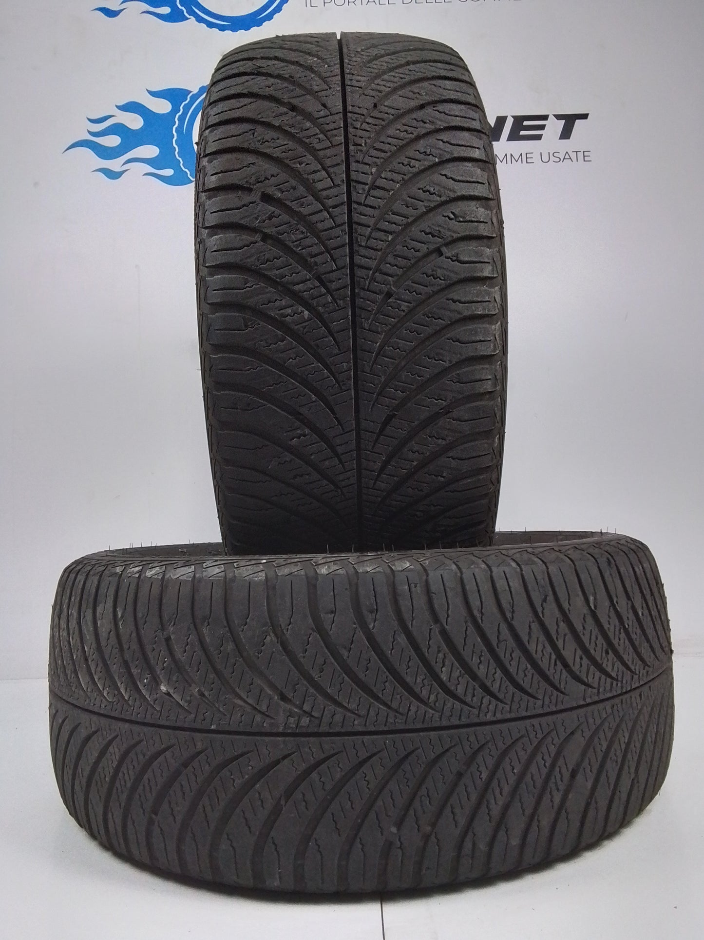 2 Goodyear Vector 4S Gen3 235 55 17 99H