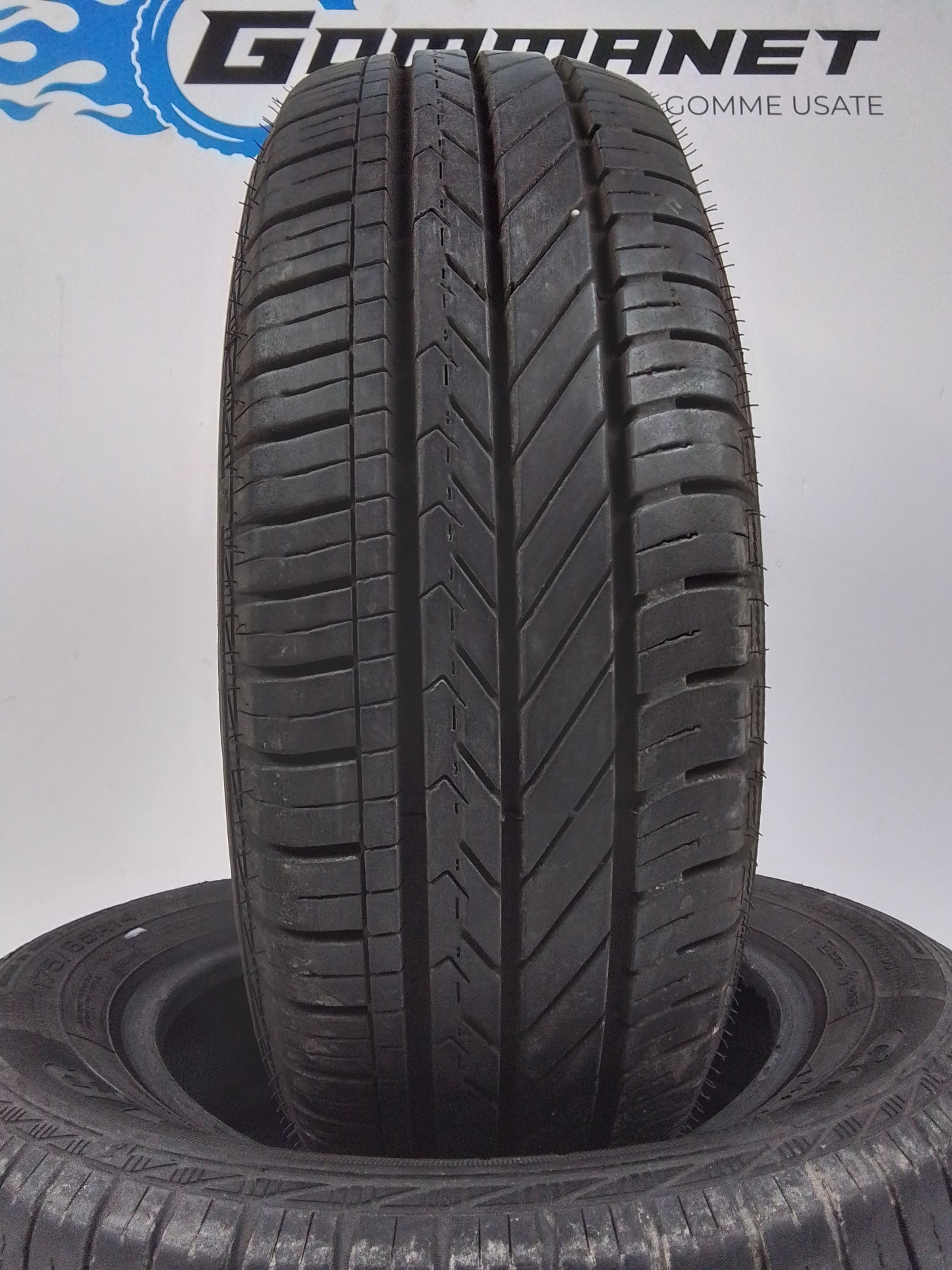 2 Goodyear Duragrip 165 65 14 79T