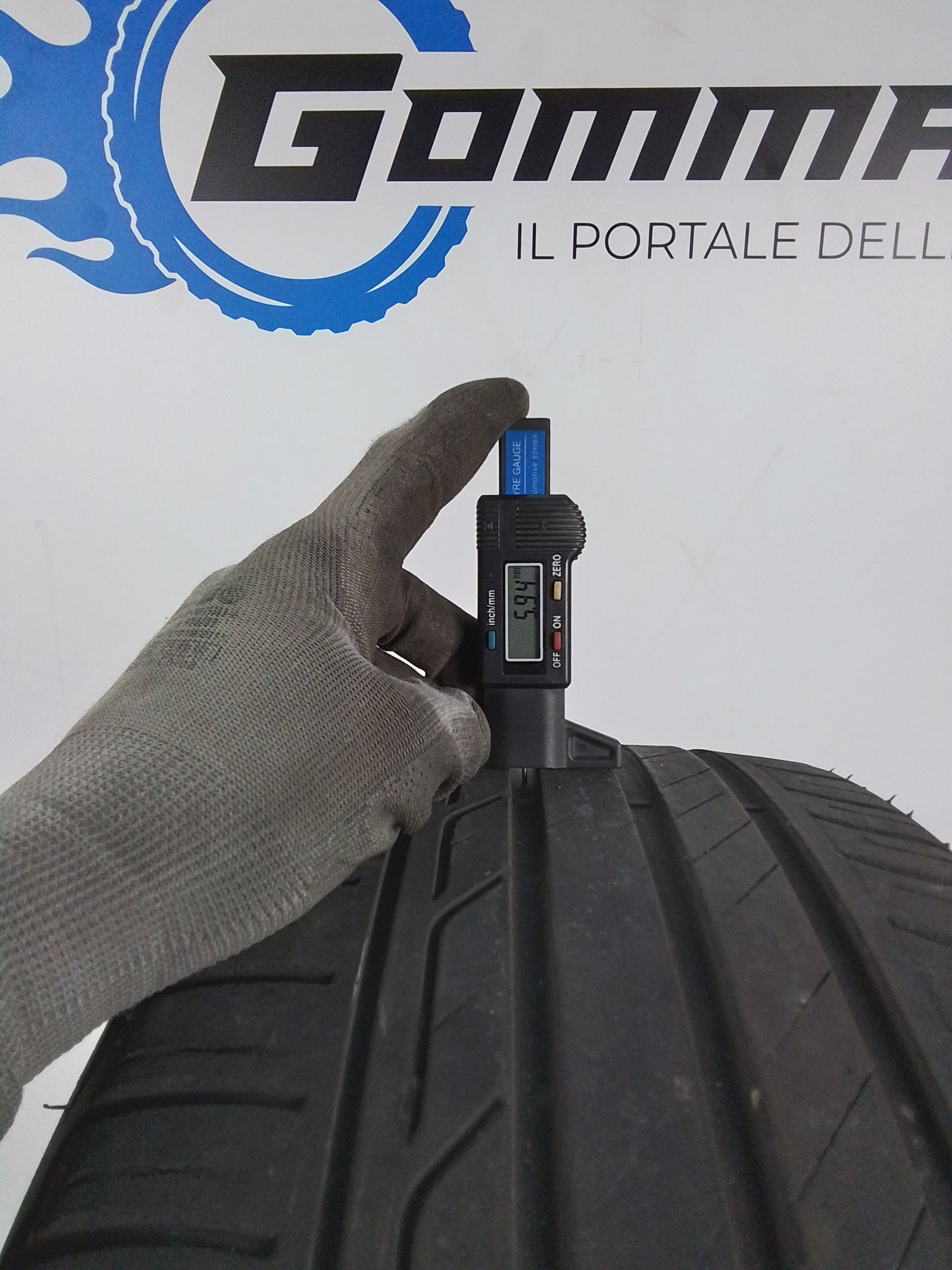 2 Bridgestone Turanza T001 225 45 17 94W