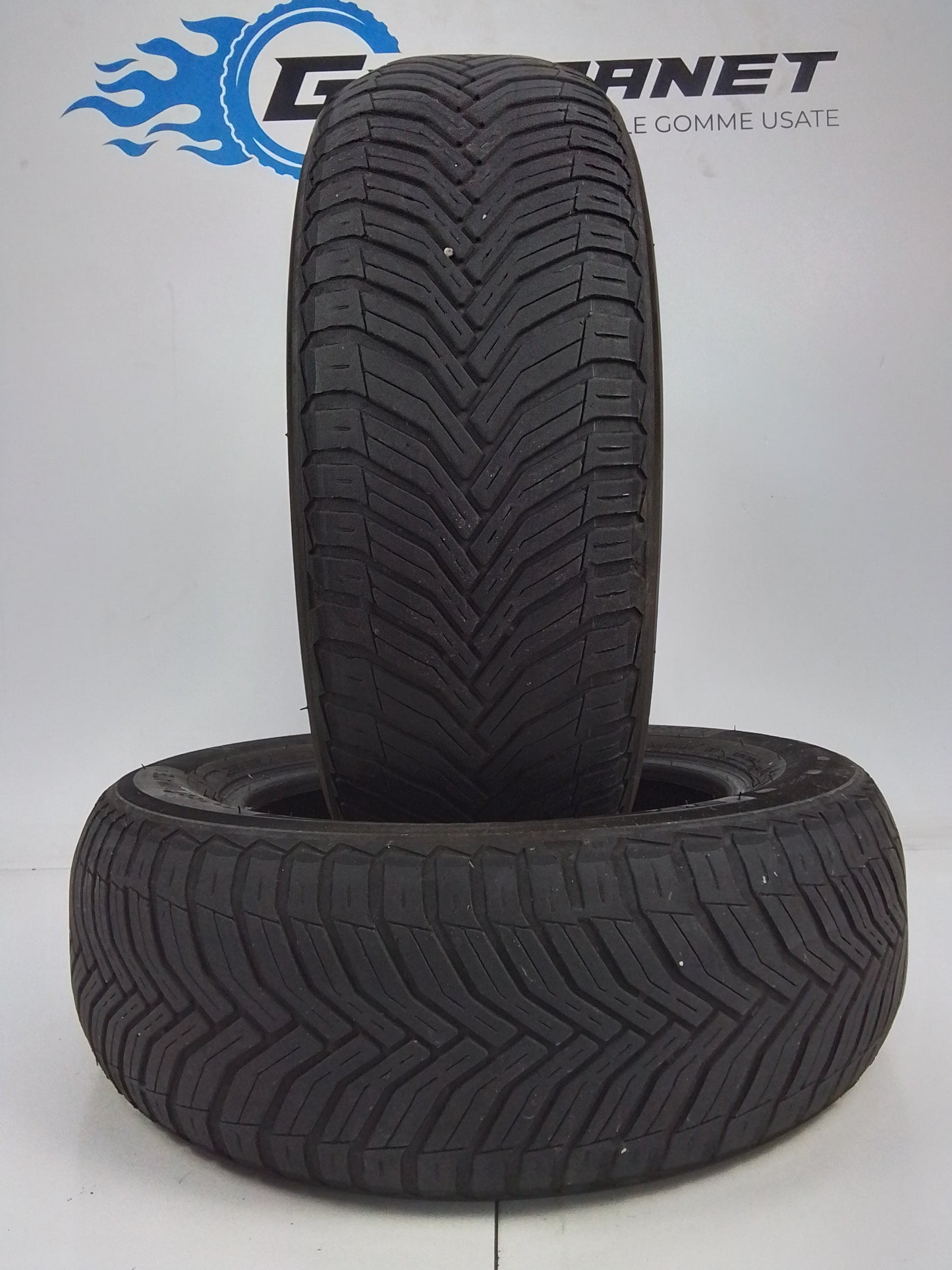 2 Michelin Crossclimate 215 45 17 91W XL