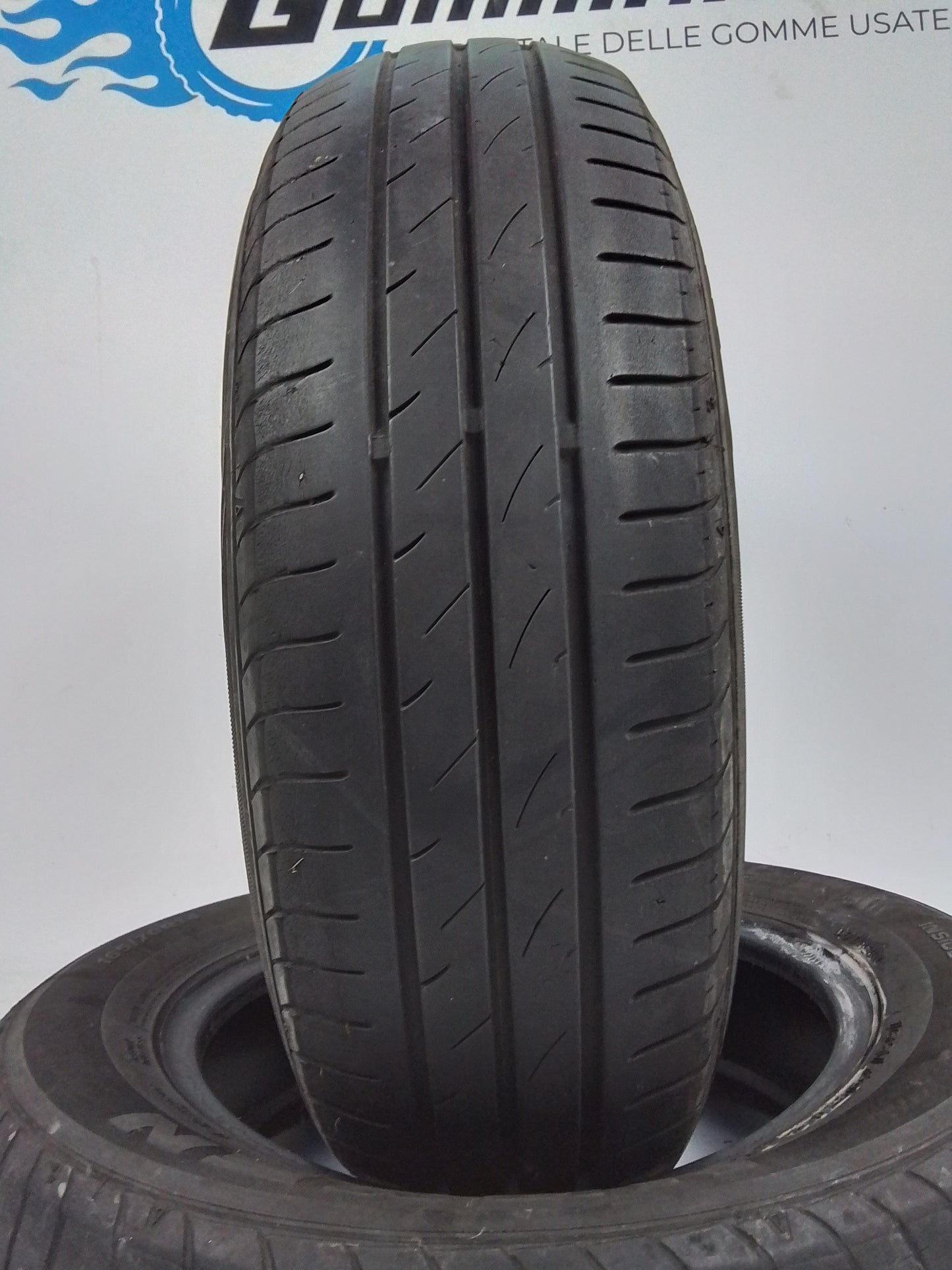 2 Nexen Nblue 175 65 15 84T