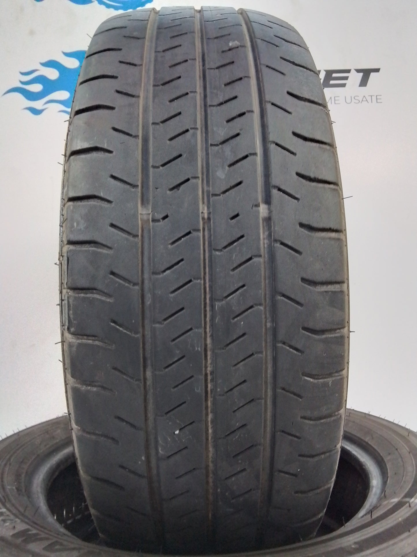 2 Falken Vano 1 215 60 17C 100/107T