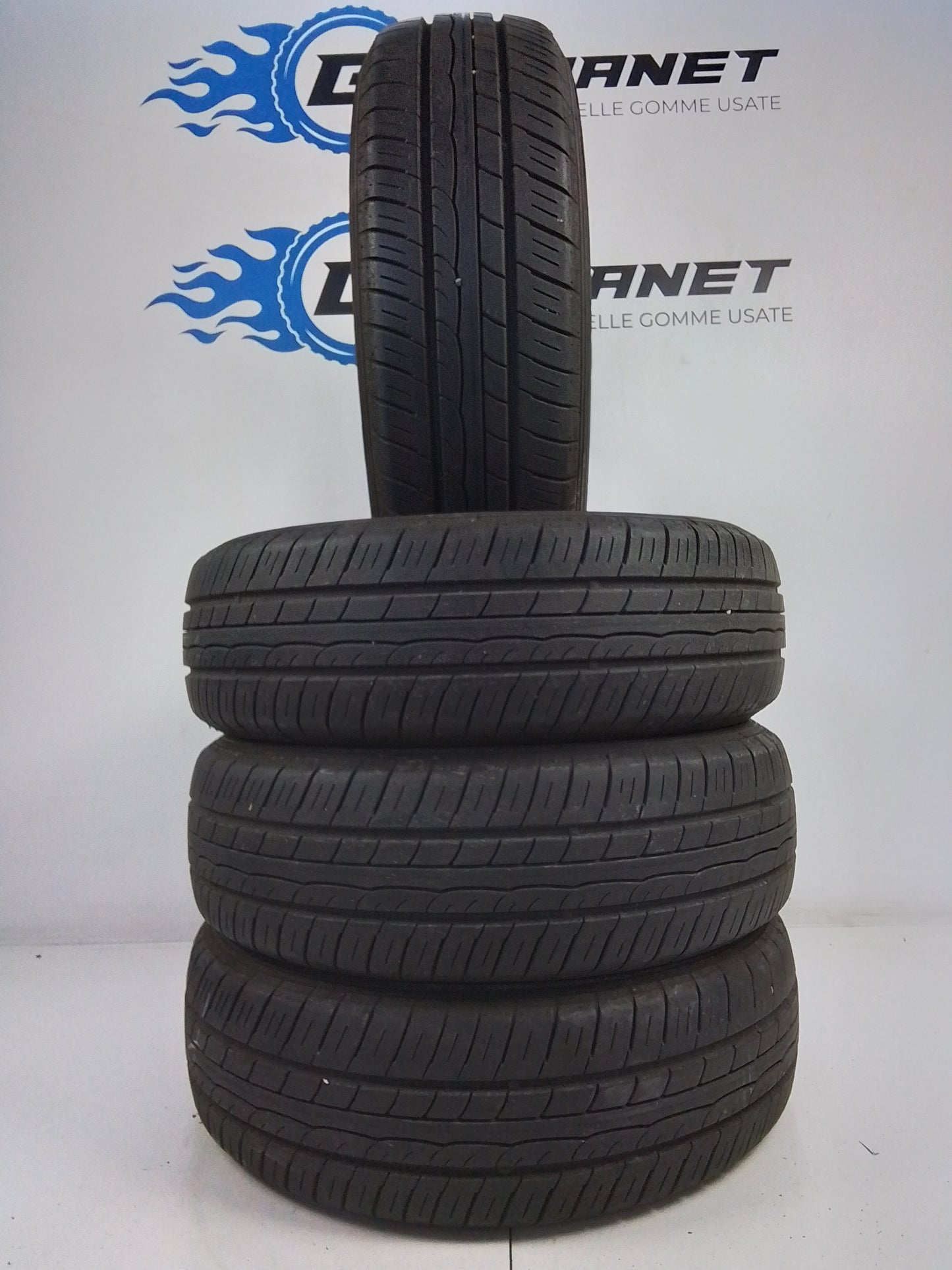 4 Dunlop Sport FastResponse 175 65 15 84H