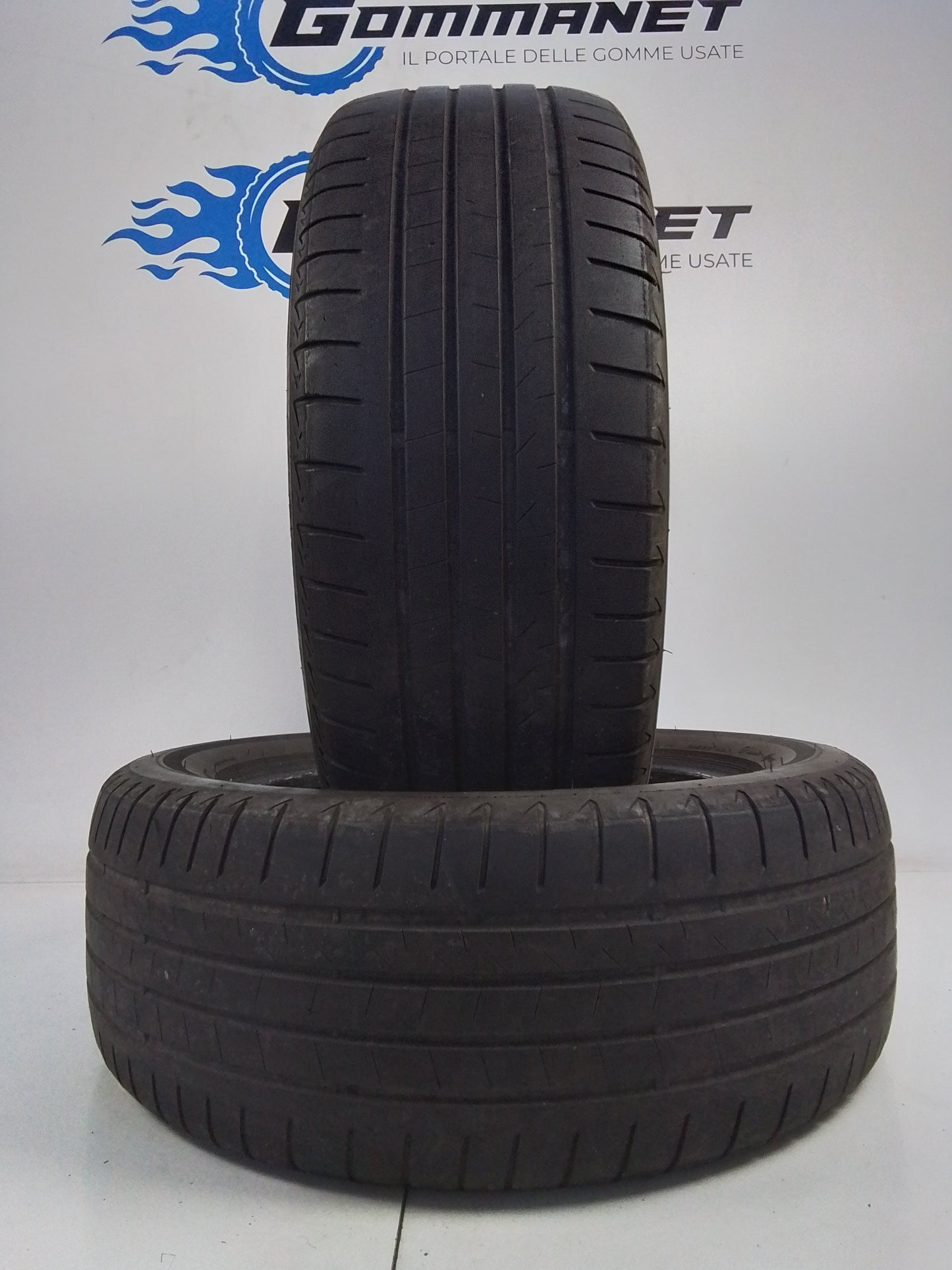 2 Bridgestone Alenza 001 235 55 18 100V