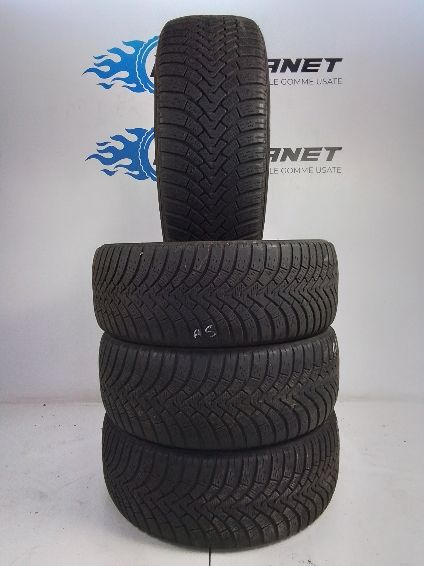 4 Falken Eurowinter Hs01 205 60 16 96H