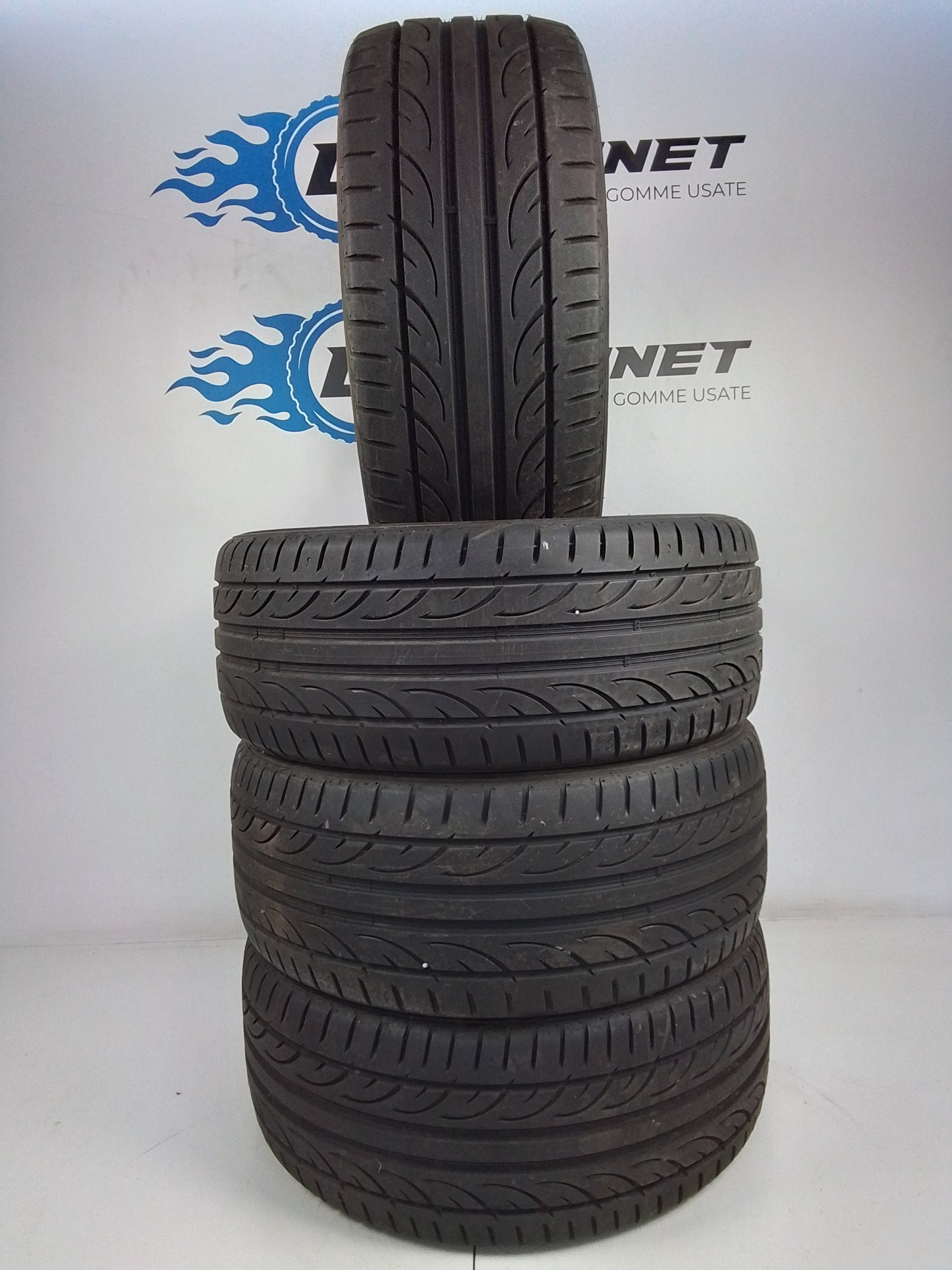 4 Hankook Ventus V12 Evo 2 235 45 18 98Y