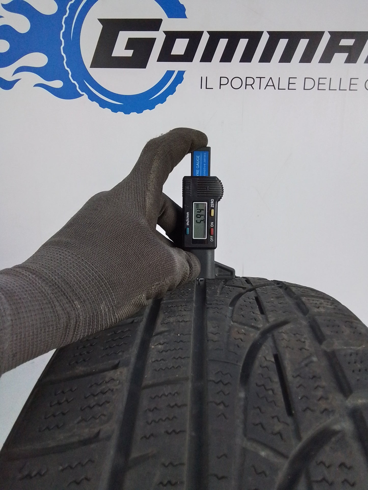 2 Hankook Winter Icept evo2 205 45 17 88V M+S