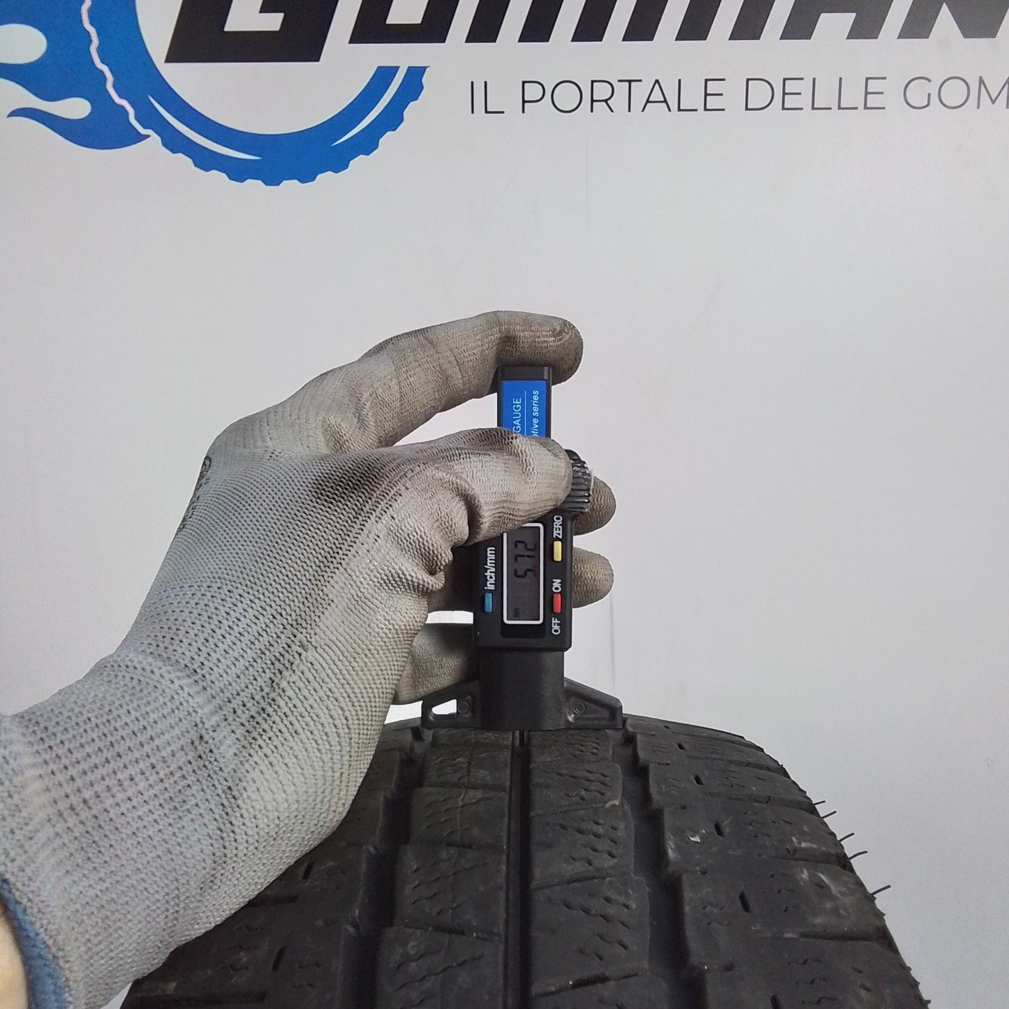 2 Falken 215/70 R15 Eurowinter Van01 109/107r M+S