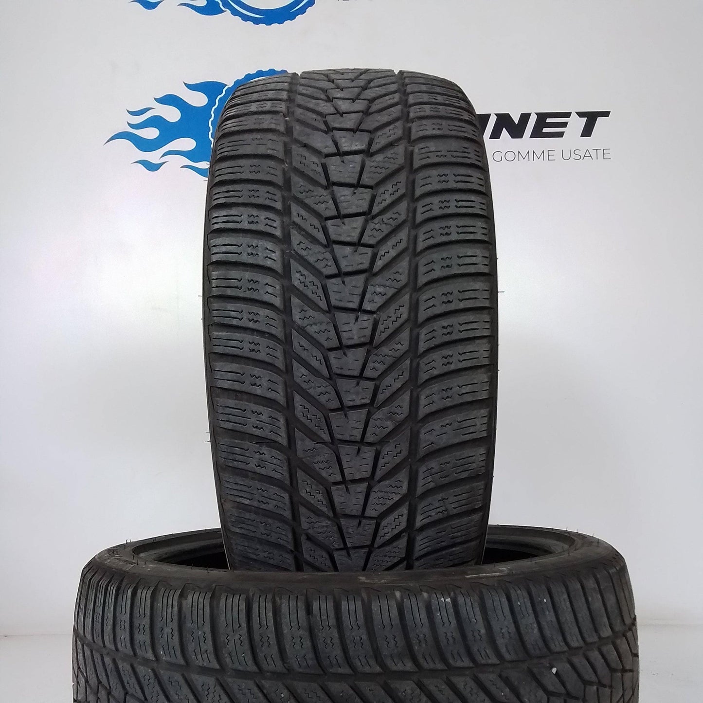 2 Hankook 255/60 R18 Winter Icept Evo3 X M+S