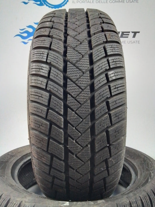2 Vredestein Giugiaro 225 55 18 102H m+s