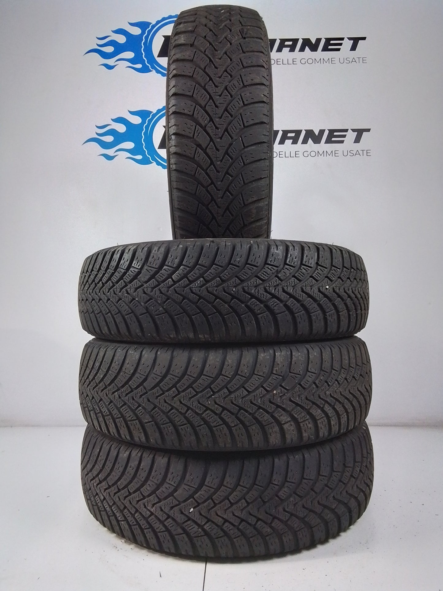 4 Falken Eurowinter Hs01  175 65 15 84T m+s