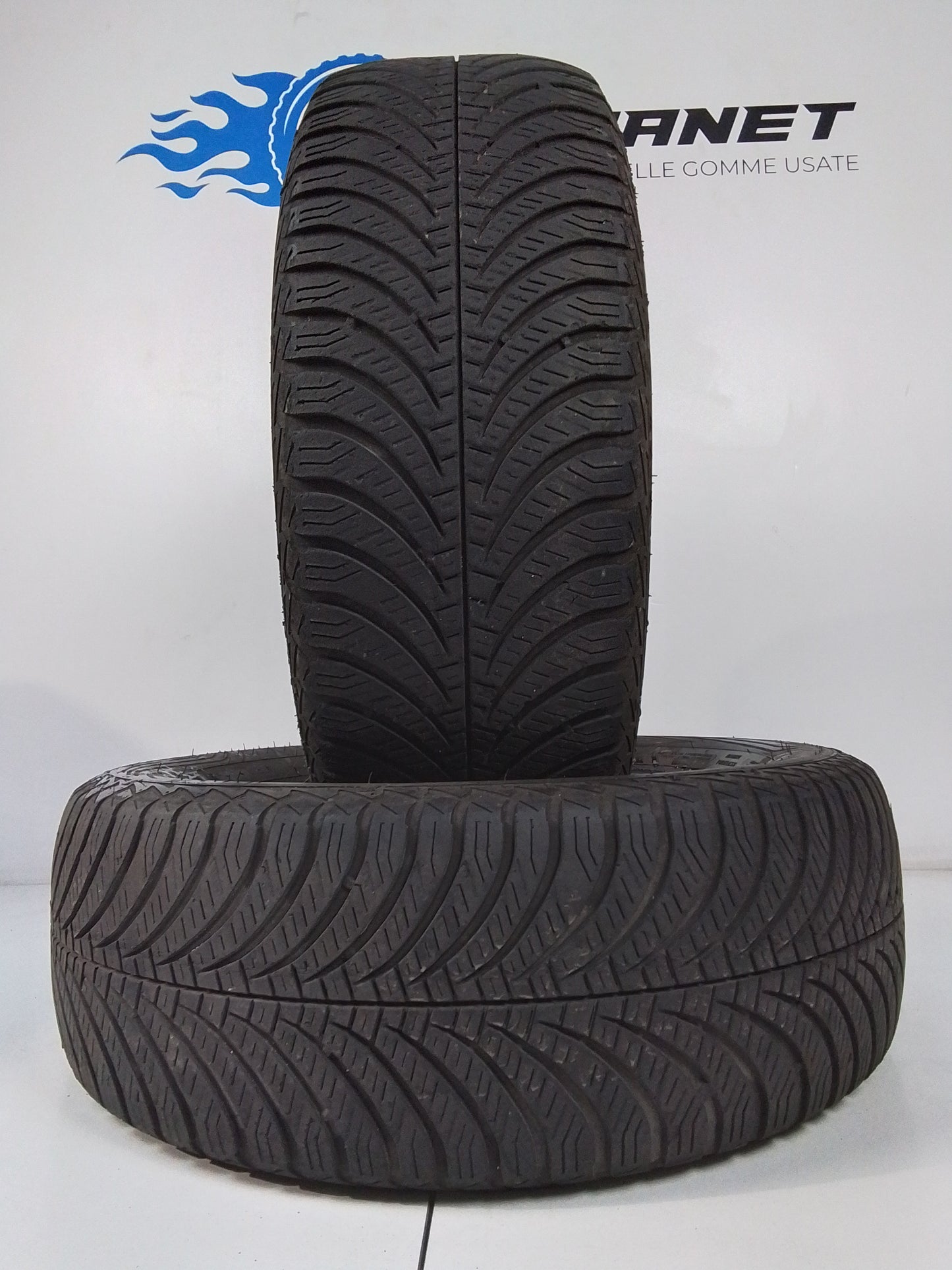 2 Goodyear Vector 4-Season 185 65 14 86H