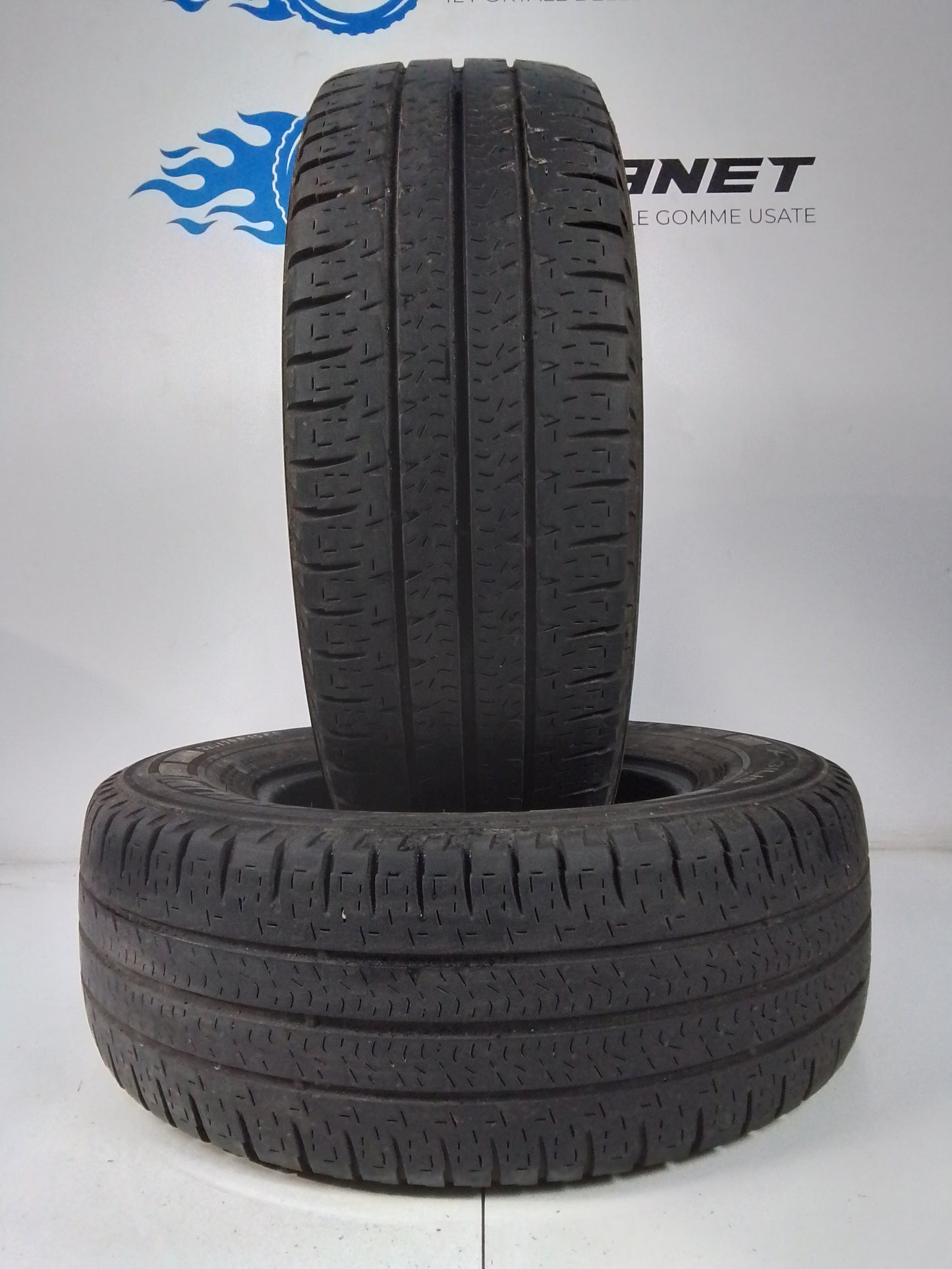 2 Michelin Agilis 225 70 15CP 112Q M+S