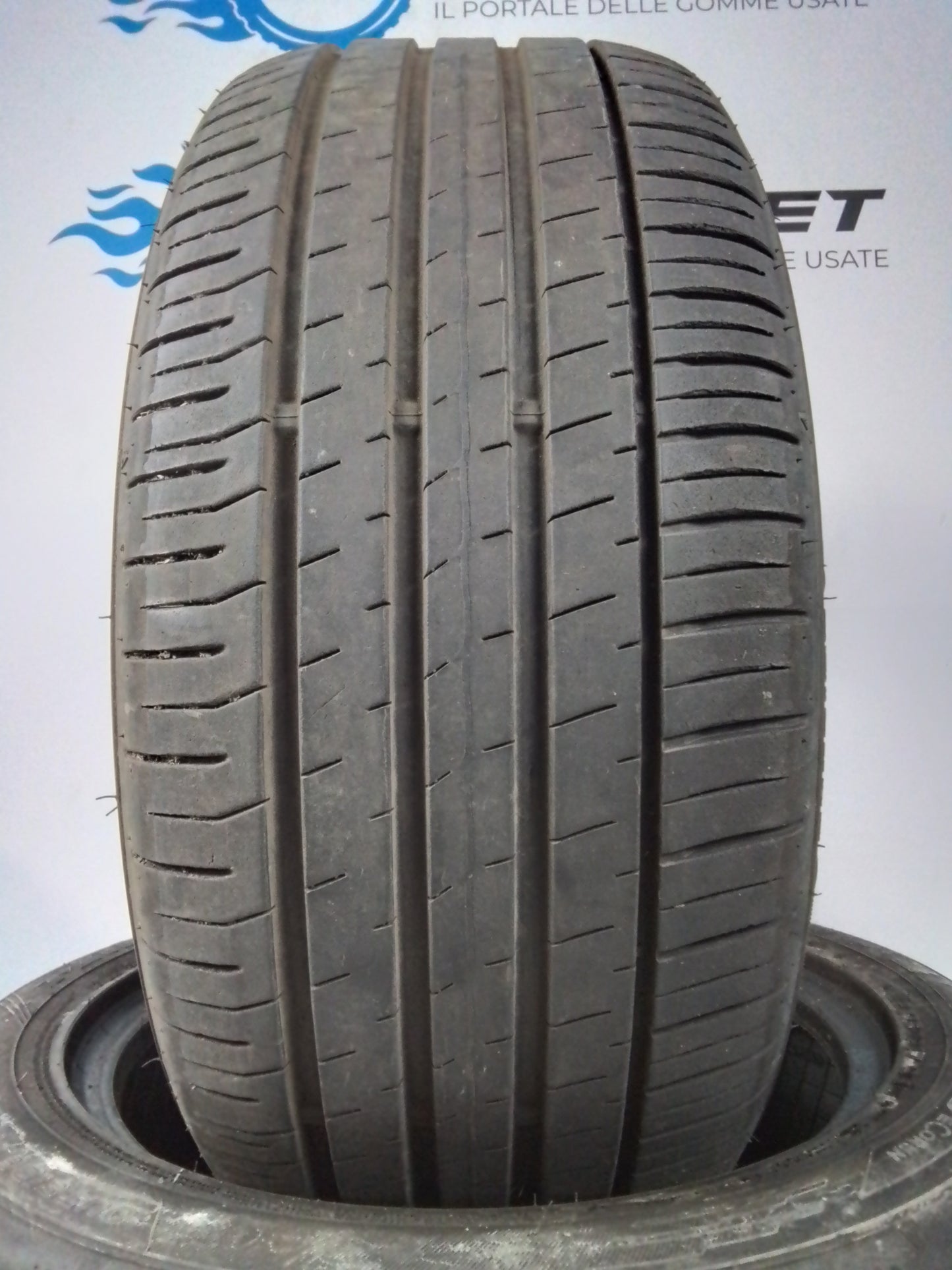 2 Falken Ziex 225 50 17 98W